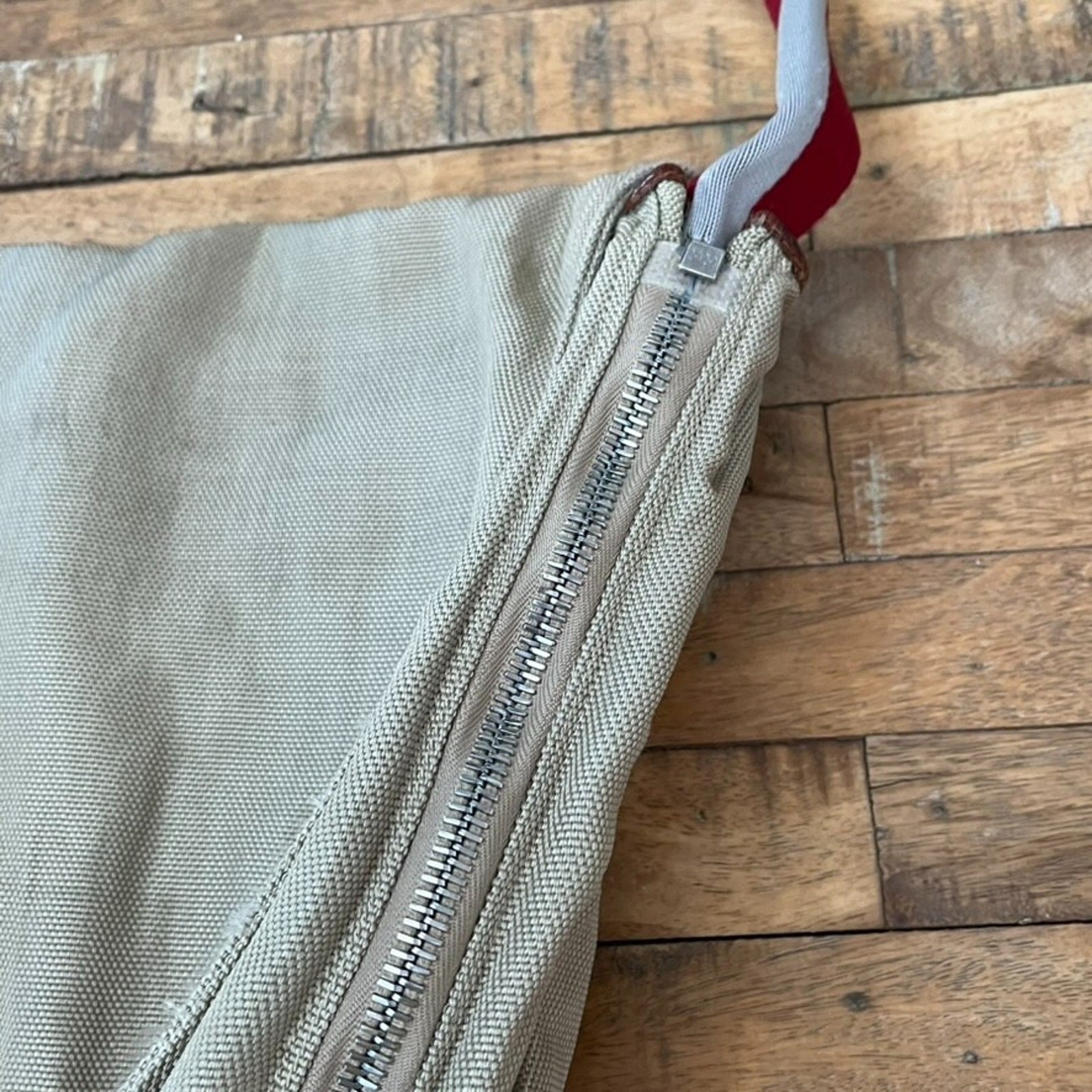 Bally Leather & Canvas Khaki Crossbody Messenger Bag Expandible