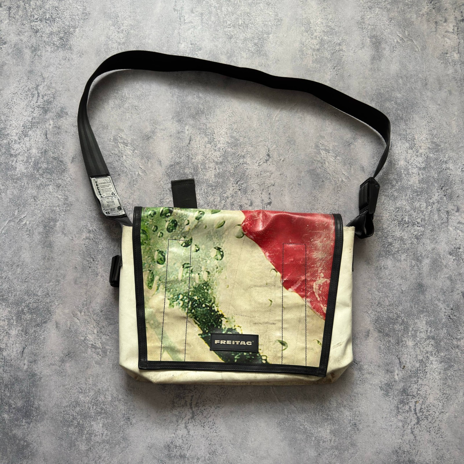 FREITAG F12 DRAGNET Messenger Bag Recycled Truck Tarp Unique One of a Kind