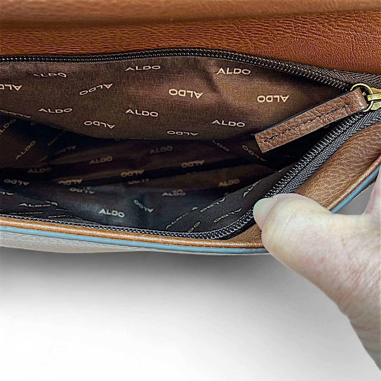 ALDO Brown Messenger Briefcase Shoulder Bag Office Computer Academia Laptop