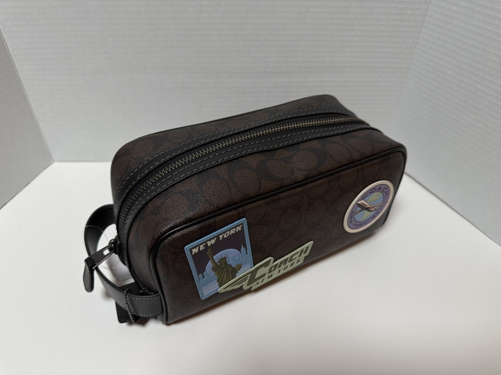 Coach Large Travel Kit (1276) / Signature Canvas With NYC Patches /New With Tags