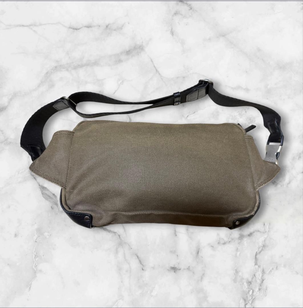 Authentic BURBERRY BLACK LABEL Khaki Canvas Leather Body Bag Waist Bag 30cm Trav
