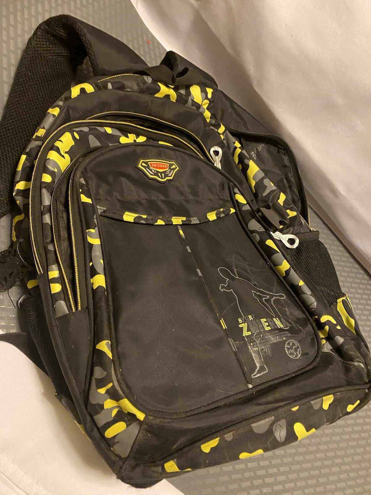 SPORT ZHIERNA BACKPACK, BLACK AND YELLOW