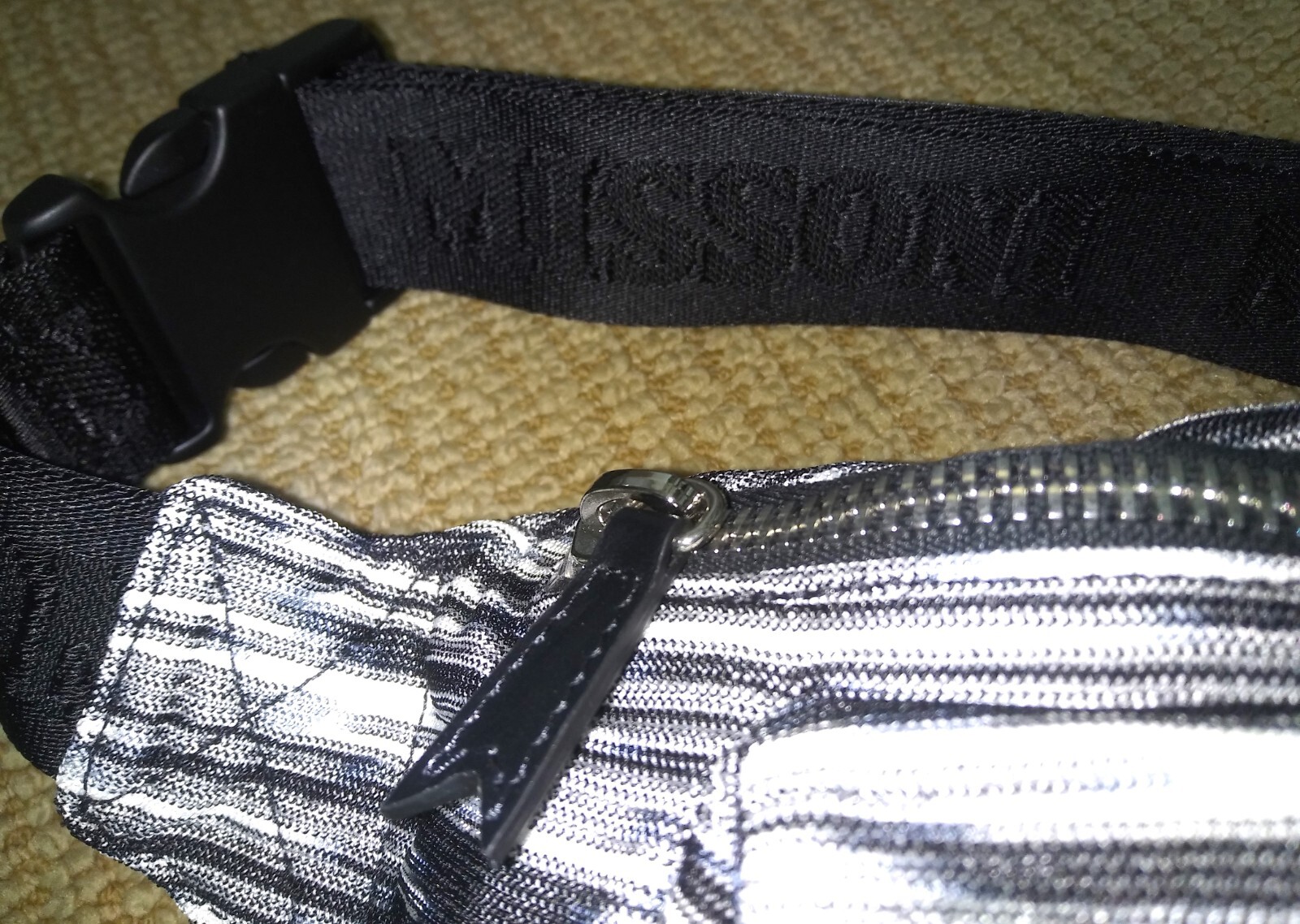 MISSONI ‘Space-Dyed Crochet-Knit Belt Bag’ Men’s Waist Bum Cross Pack b/w *NWT*