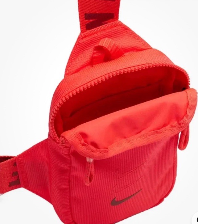 Nike Essentials Advance Small Crossbody Bag BA5904-644
