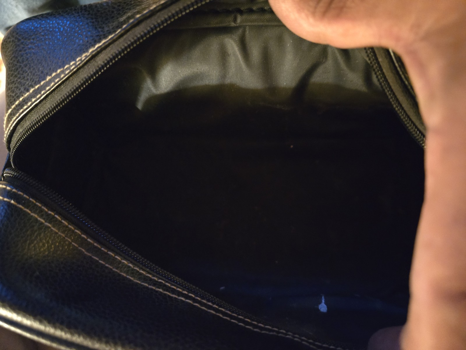 Perry Ellis Portfolio Men’s Travel Pouch Toiletries Bag Faux Leather Black