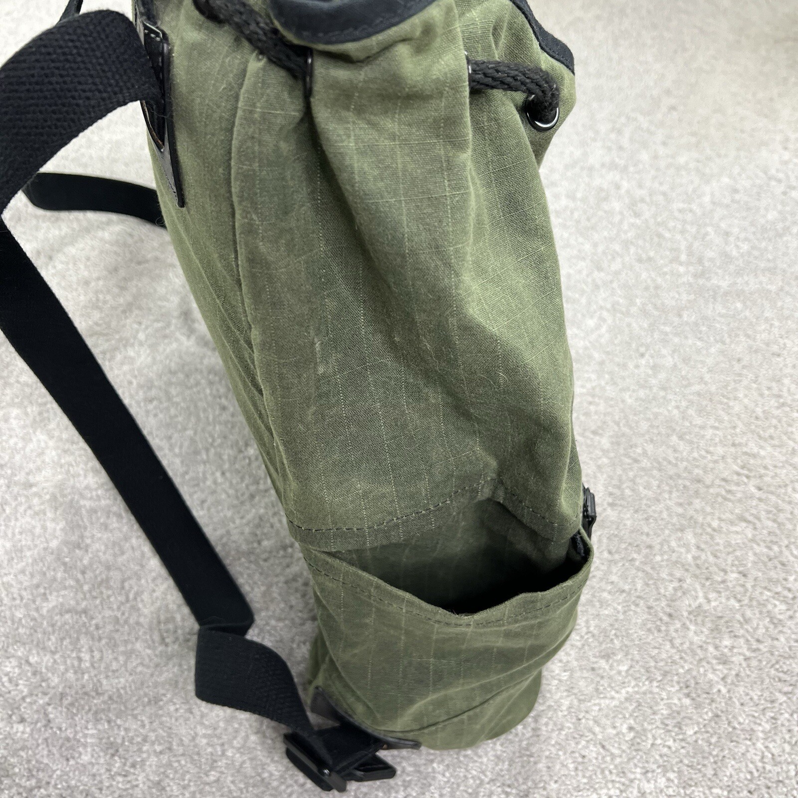 TANNER GOODS Olive Green Fabric Voyager Unisex Backpack Flaw