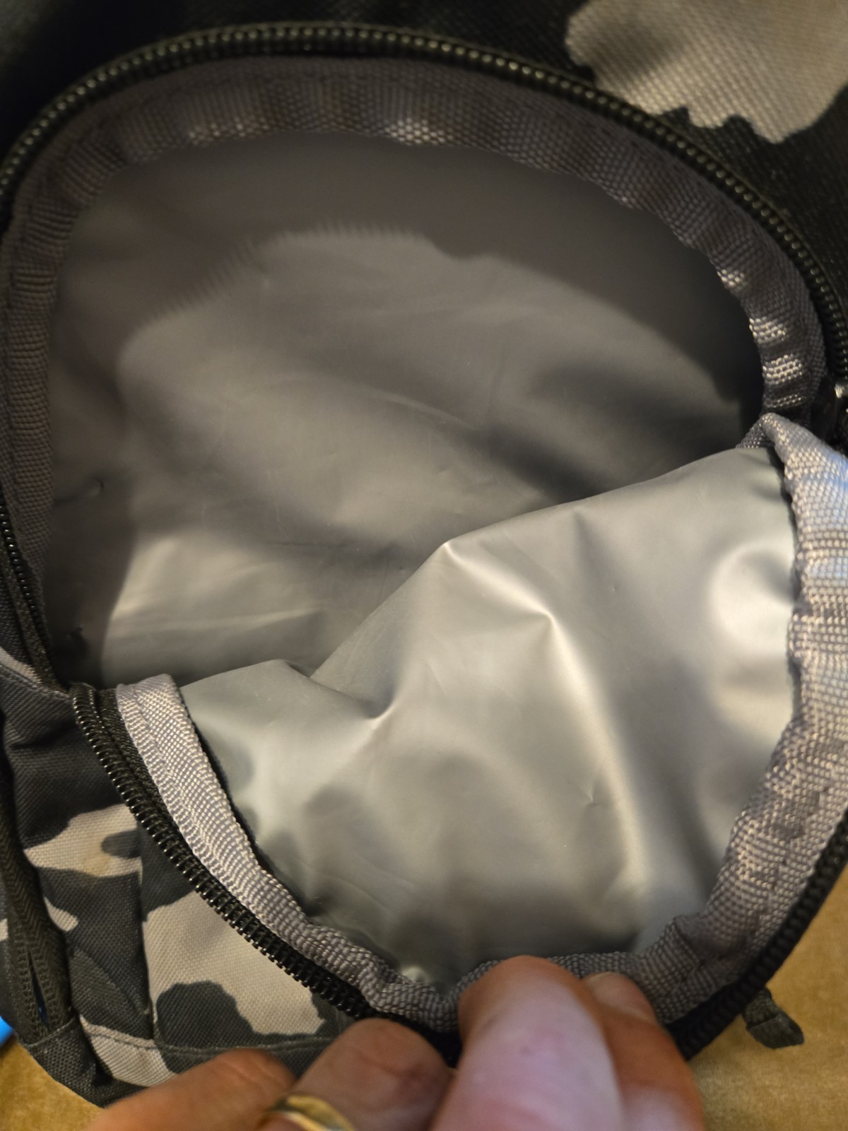 Under Armour Storm Hustle 5.0 Backpack Book Bag W/ Matching Lunch Bag Used