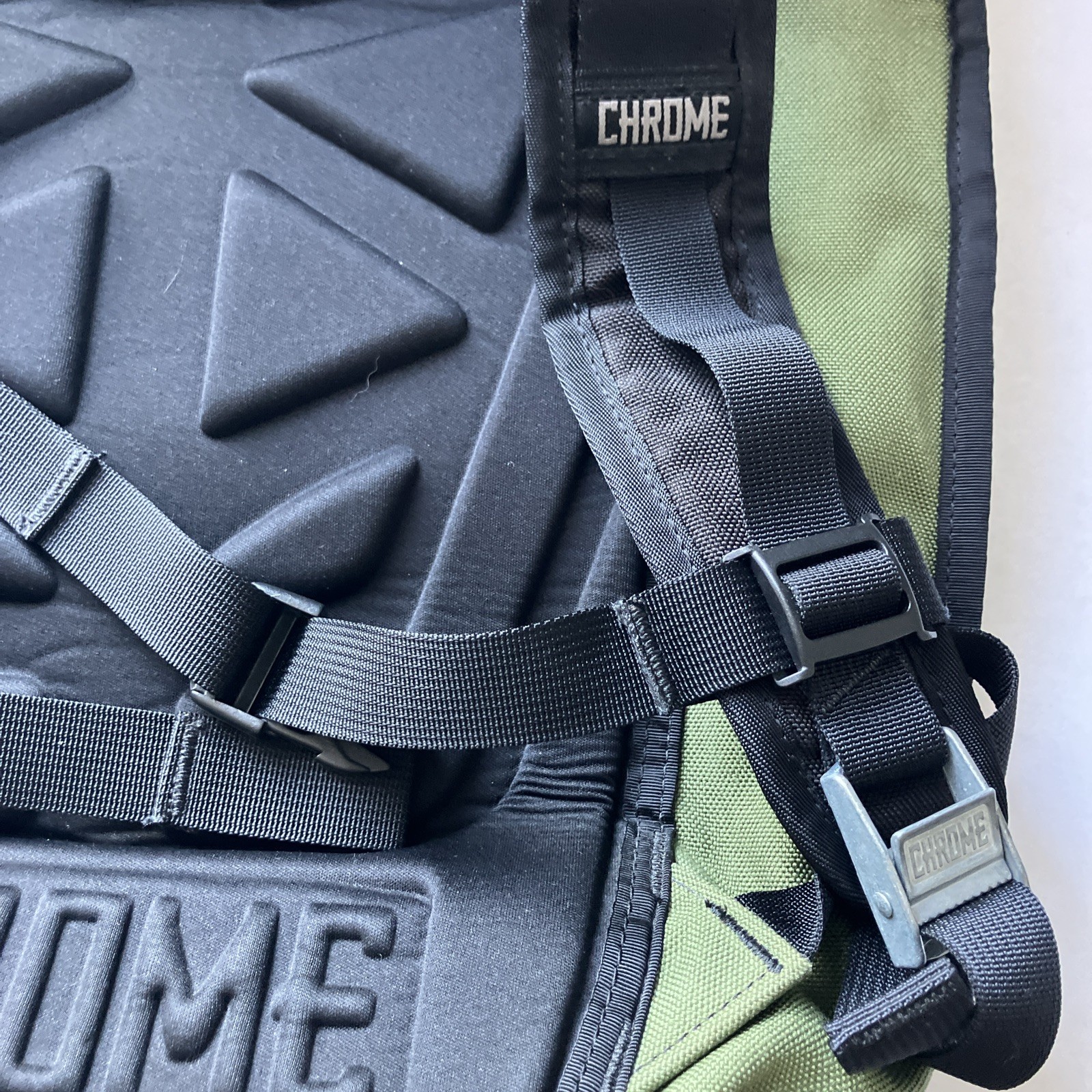 Chrome Industries Orlov Rolltop Backpack – Olive Green – Commuter Bag w/ Pouch