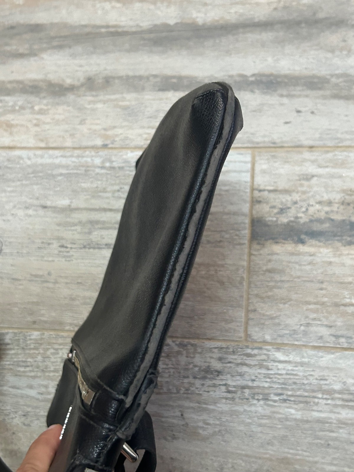 Emporio Armani Men’s Leather Black Shoulder Bag