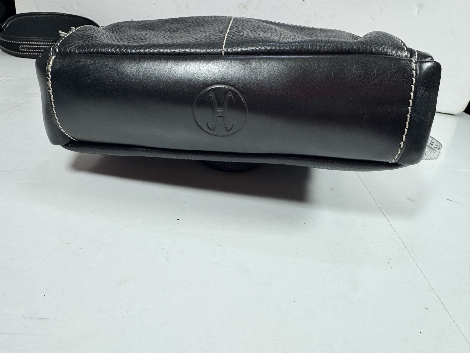 cole haan leather messenger bag Flap Over Black 15x10x3 New Without Tags (80)