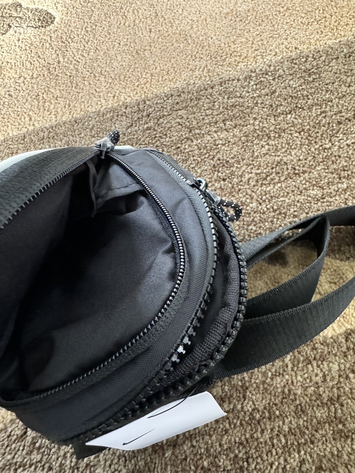 Nike 22SS Giannis Essentials Sling Bag Unisex Crossbody Black NWT DJ9794-010