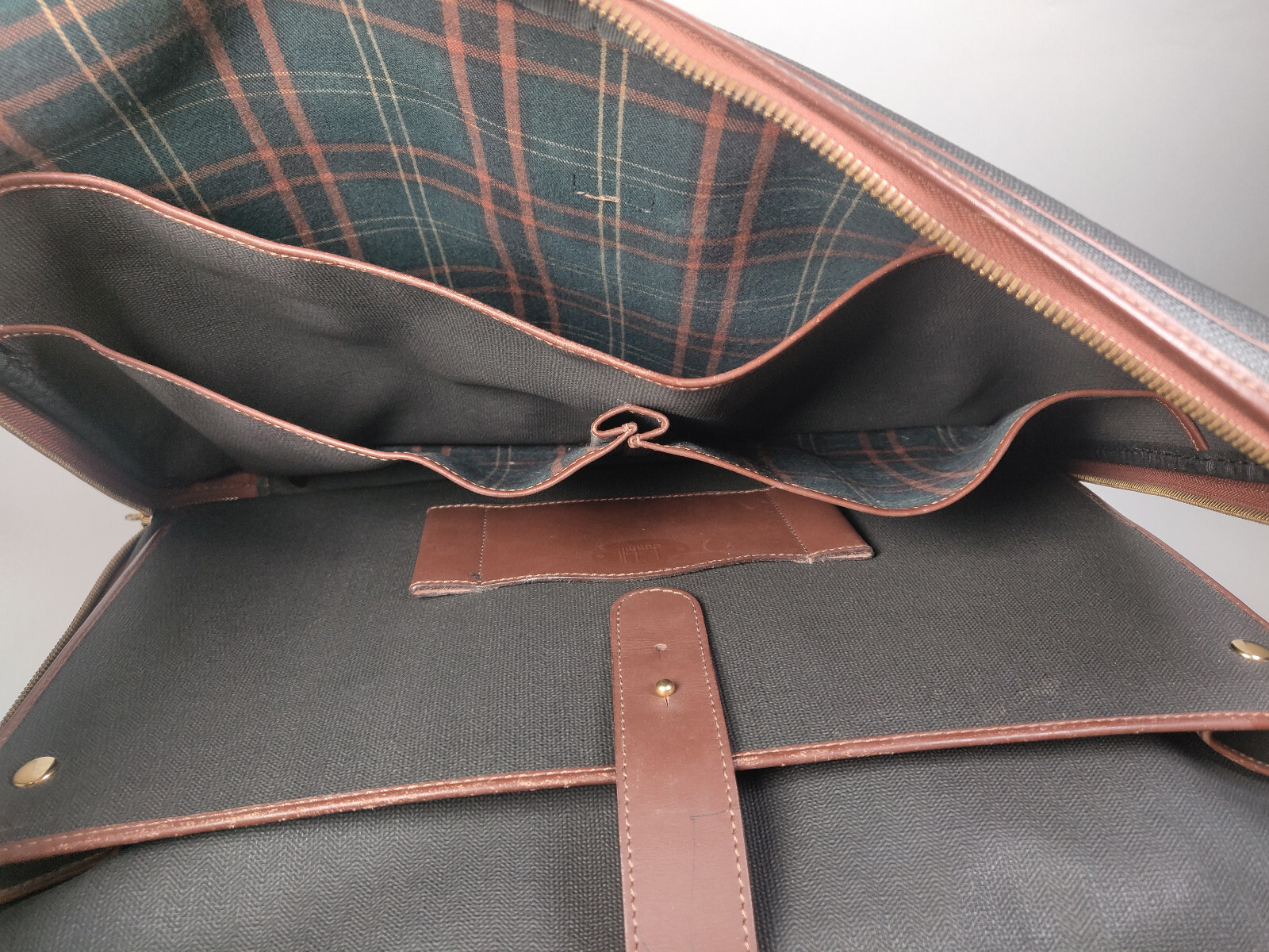 Vintage Dunhill PVC Briefcase Leather Trim Made in Italy 18″ x 12″ x6″