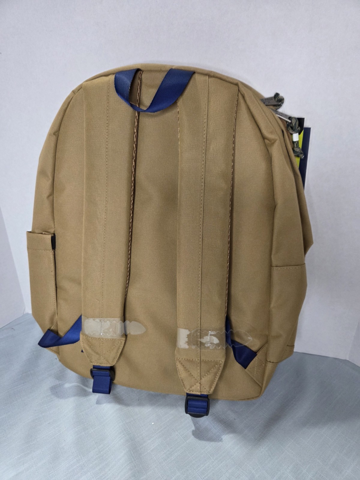 U.S. Polo Assn. Unisex 18″ Solid Core Backpack, Camel