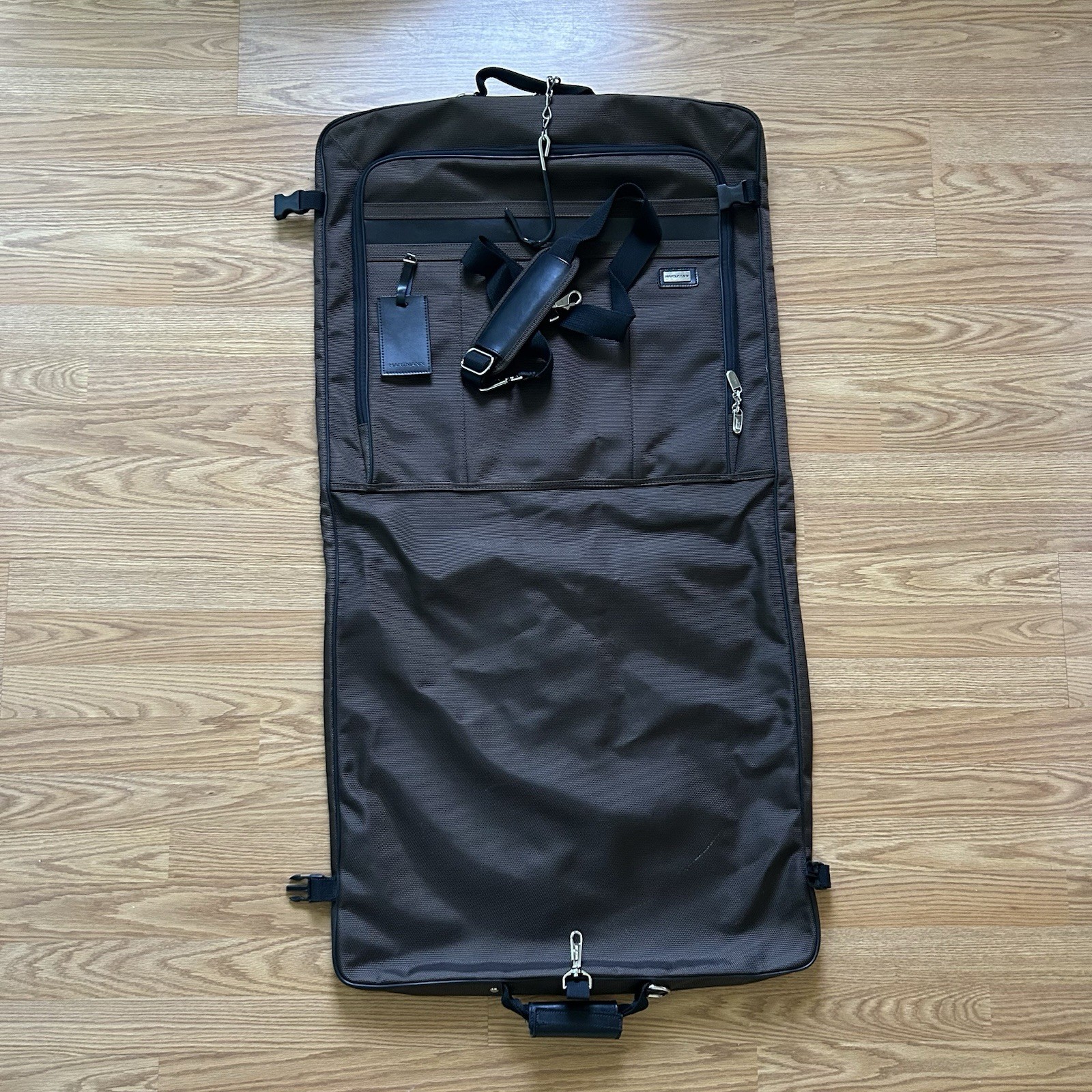 Hartmann Travel Luggage Garment Suit Carrier Brown Hanging Hook With Luggage Tag
