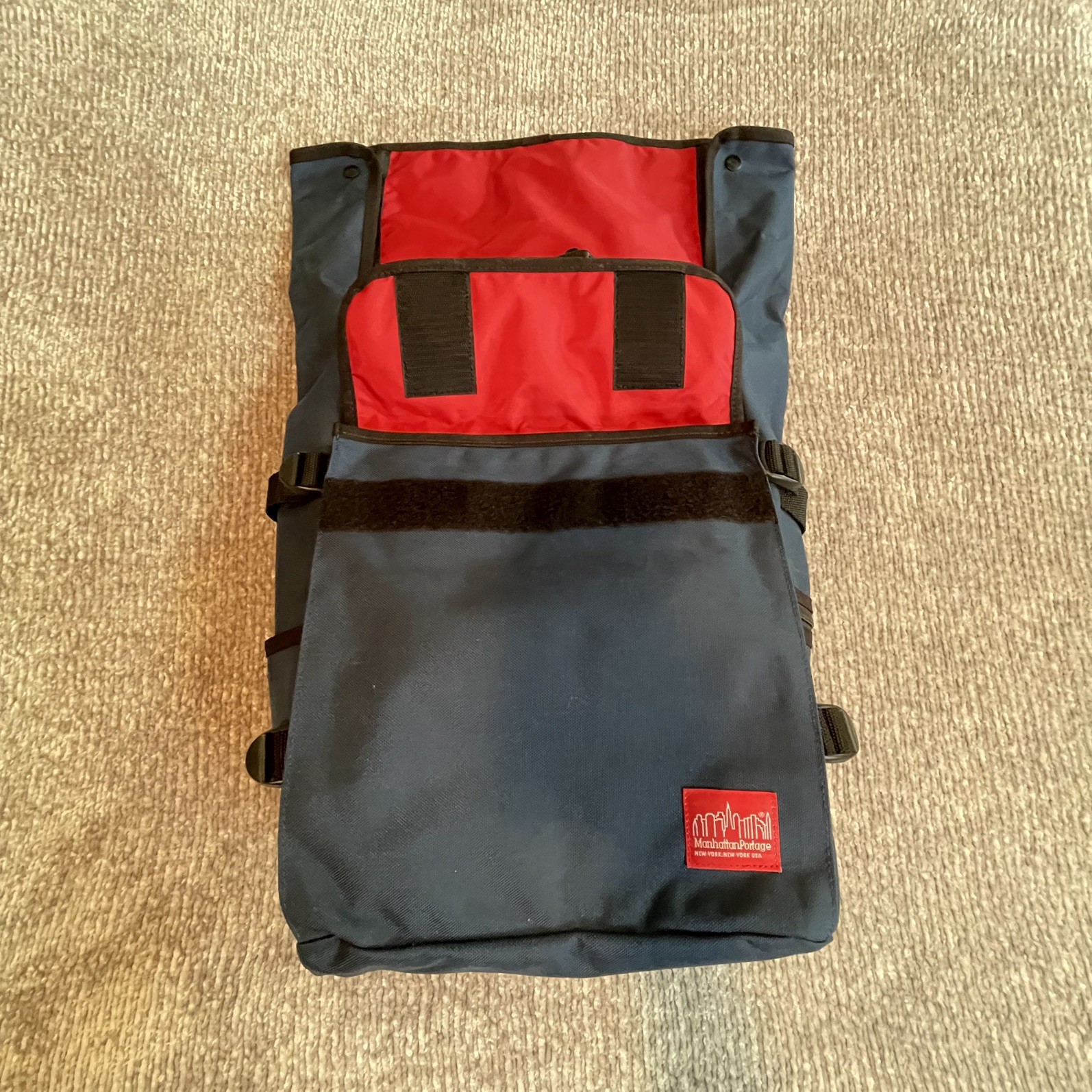 MANHATTAN PORTAGE SILVERCUP BACKPACK NAVY MINIMALIST URBAN CASUAL DAYPACK EUC