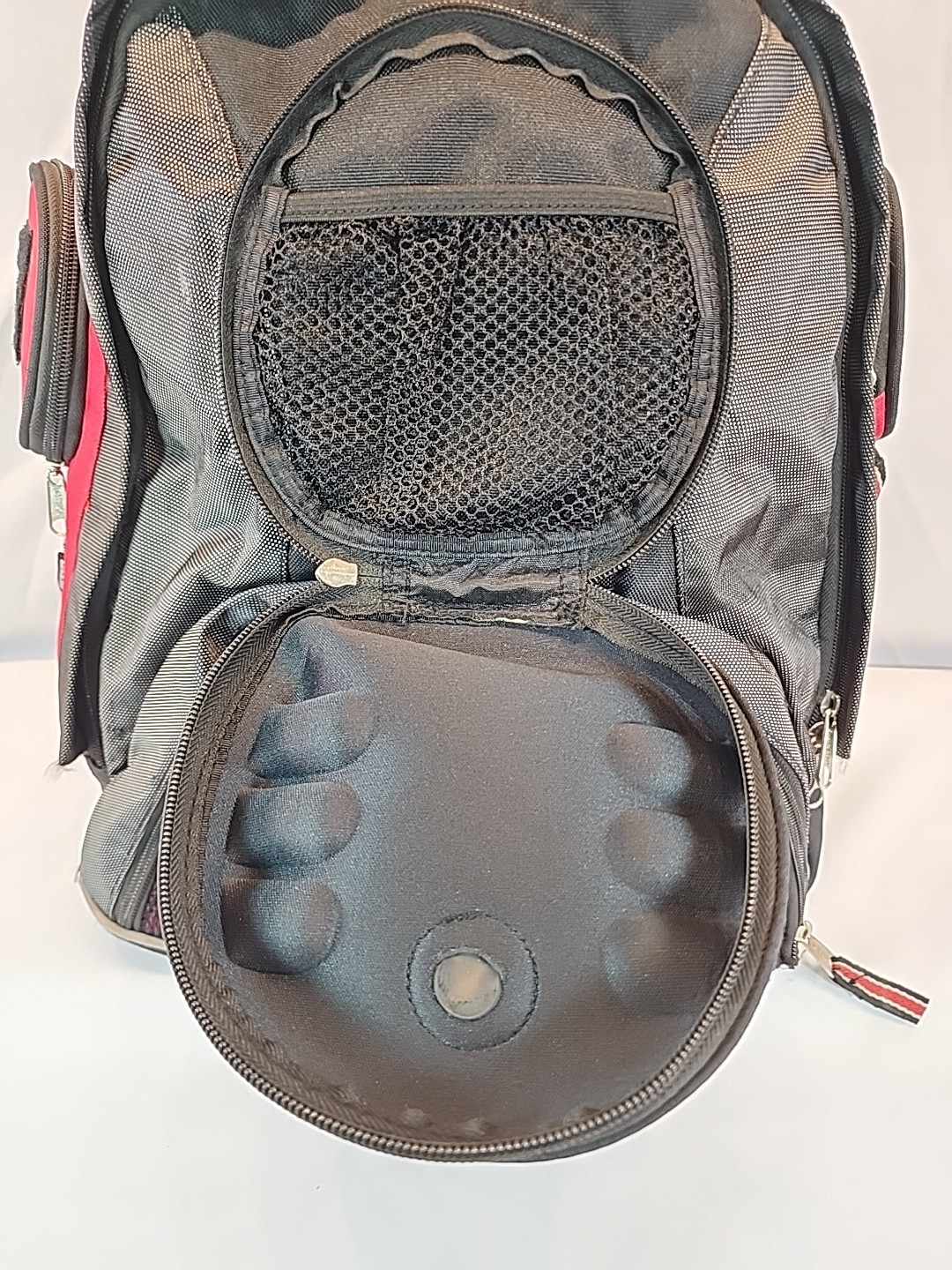 Vintage 90’s Eastsport Backpack Book Bag Red Black Many Pockets Cup Holders