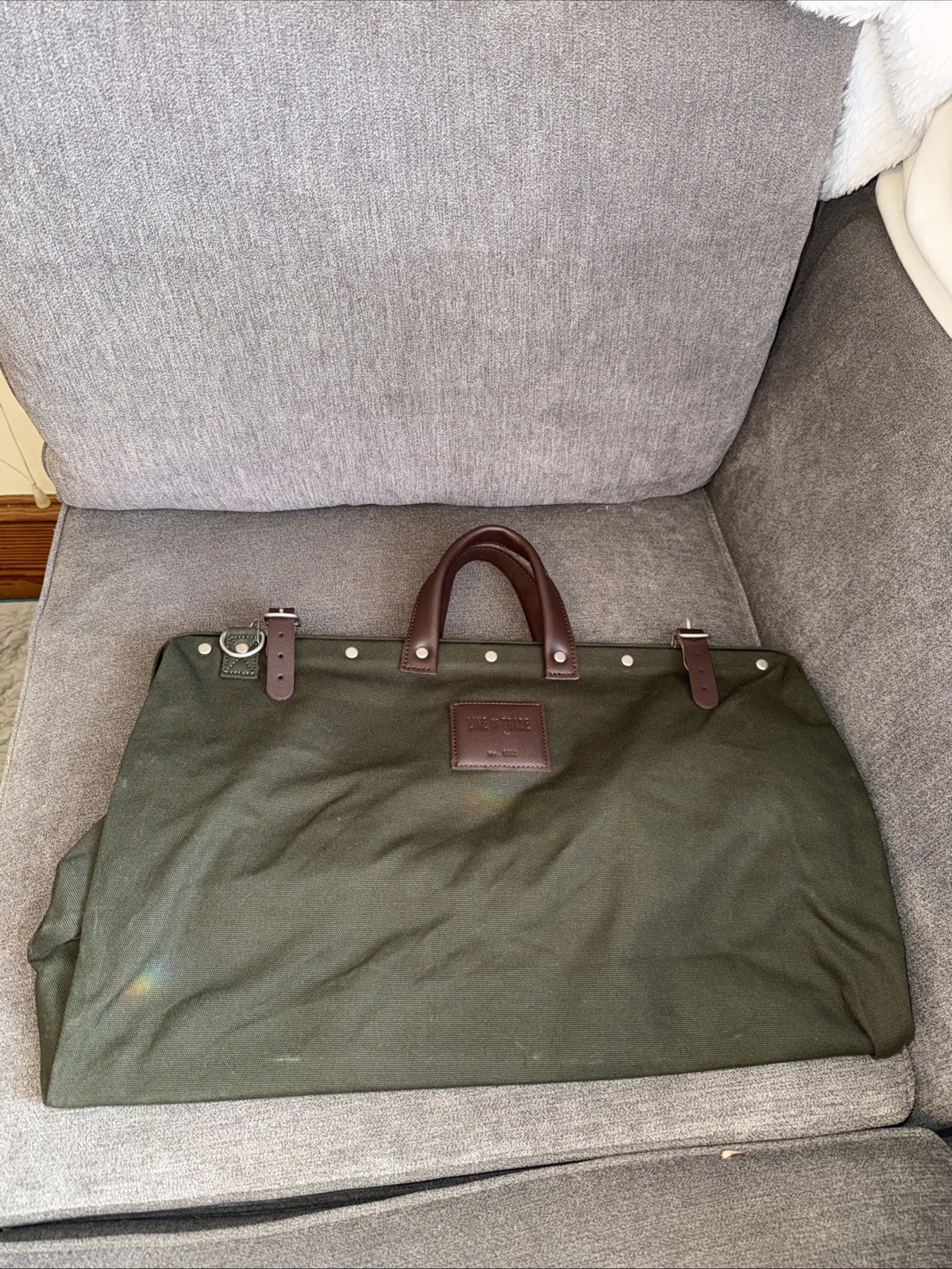 Line of Trade No. 0312 Men’s Canvas Weekender Bag Olive Green Duffel Tote NWOT