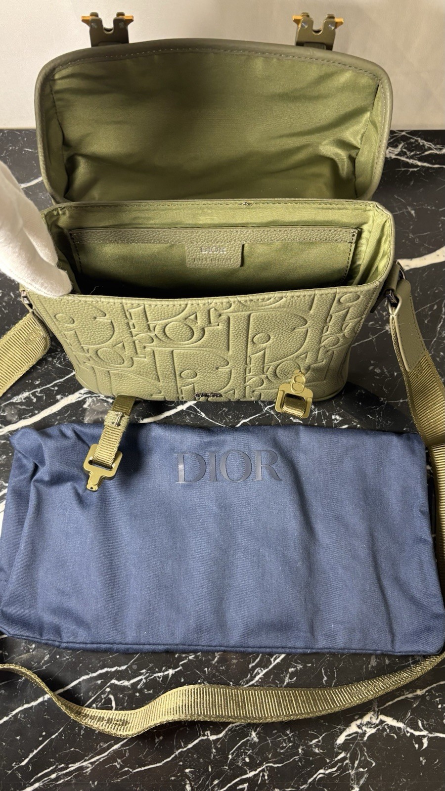 Authentic DIOR Green Gravity Grained Calf Leather Hit The Road Messenger Bag