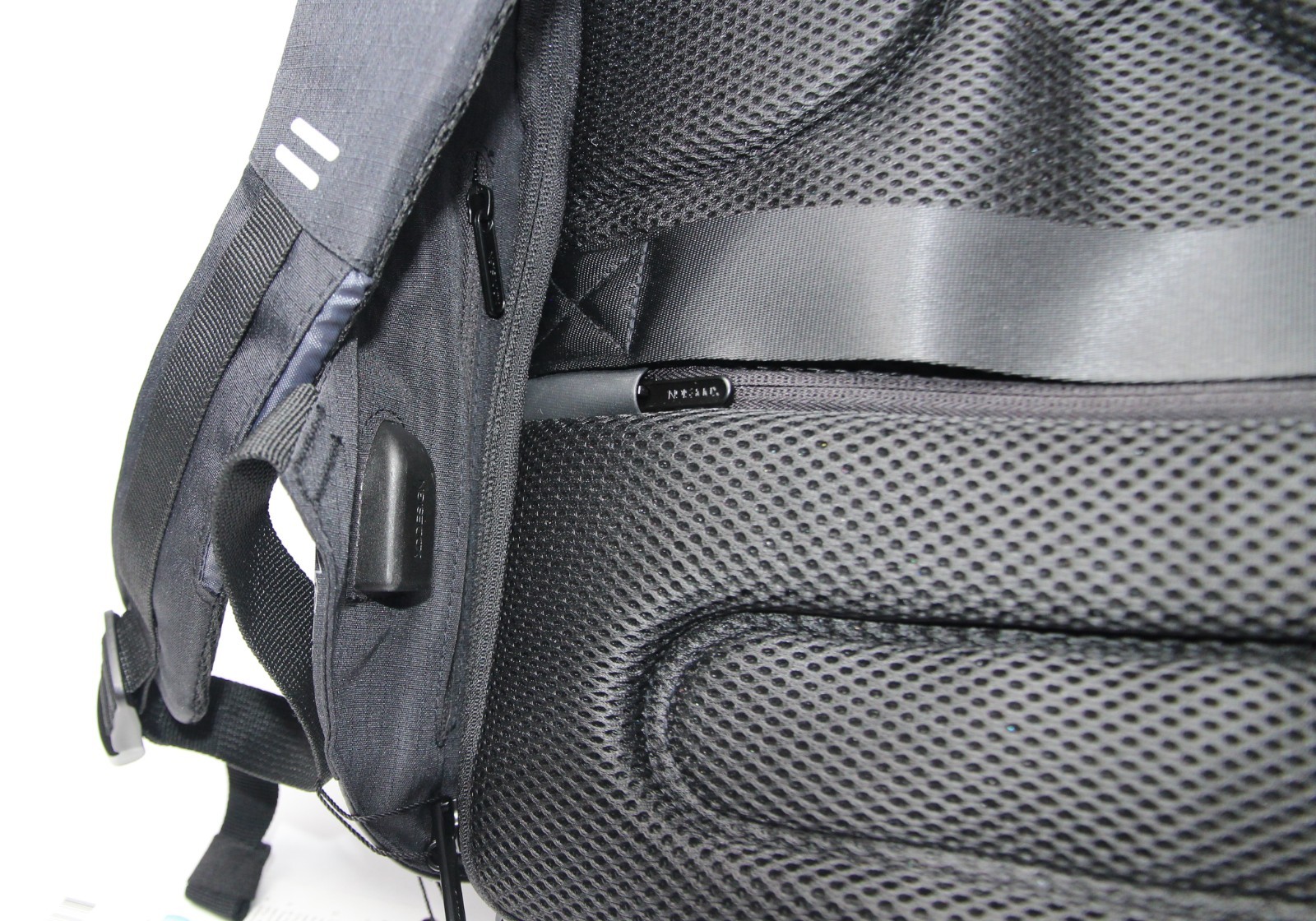 XD Design Bobby Original Anti-Theft Black Laptop Backpack w/Advertisement