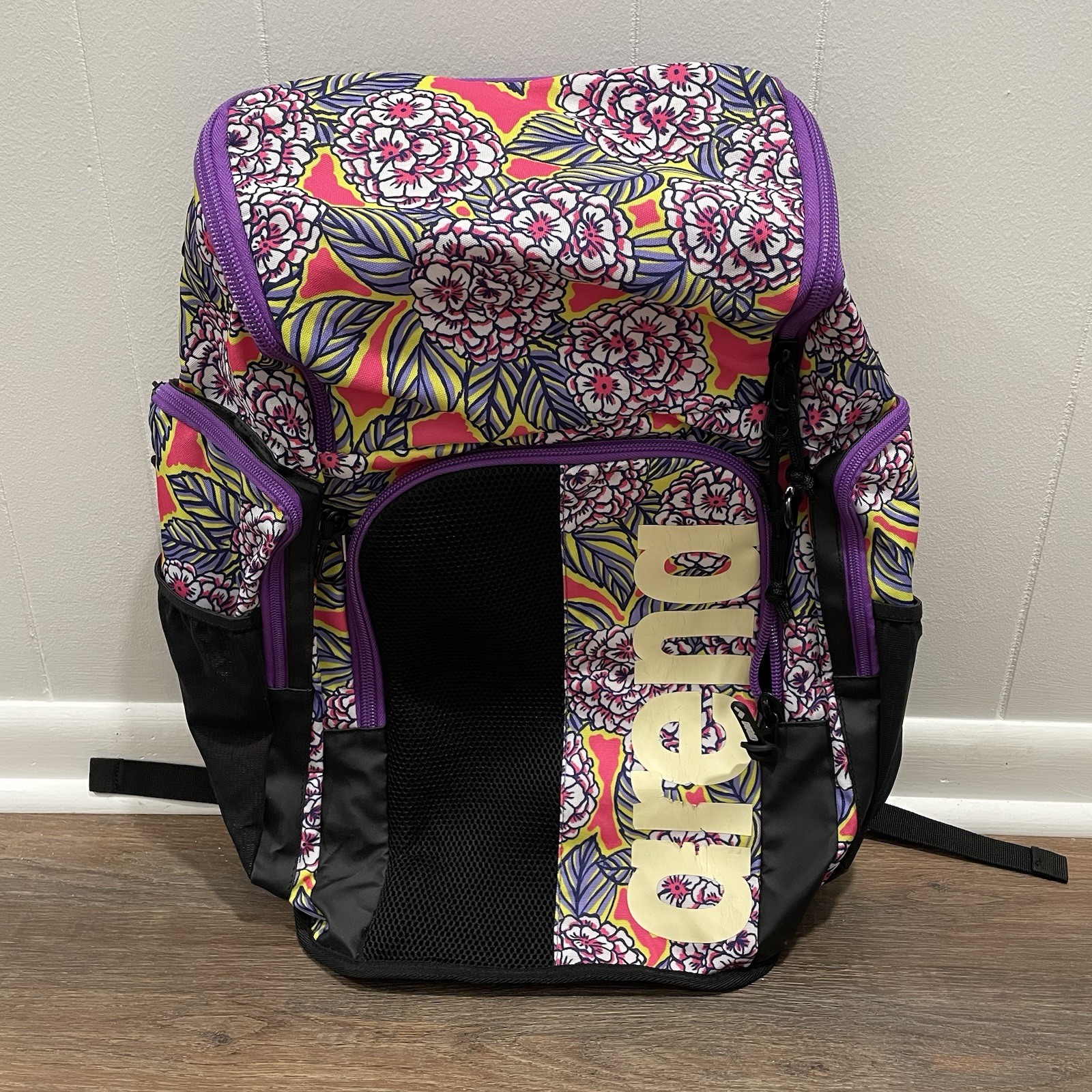 Arena Spiky iii Allover 45L Backpack Vibrant Floral READ