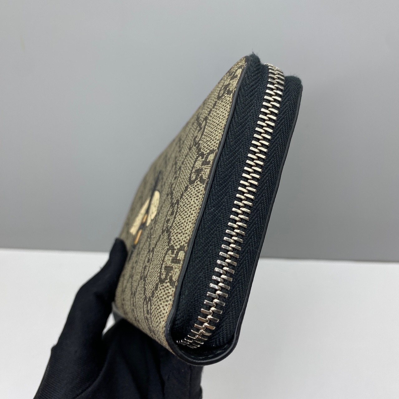 Gucci Pre-Owned Authentic Bee Wallet Monogram Canvas 19x10x3cm Free Shipping