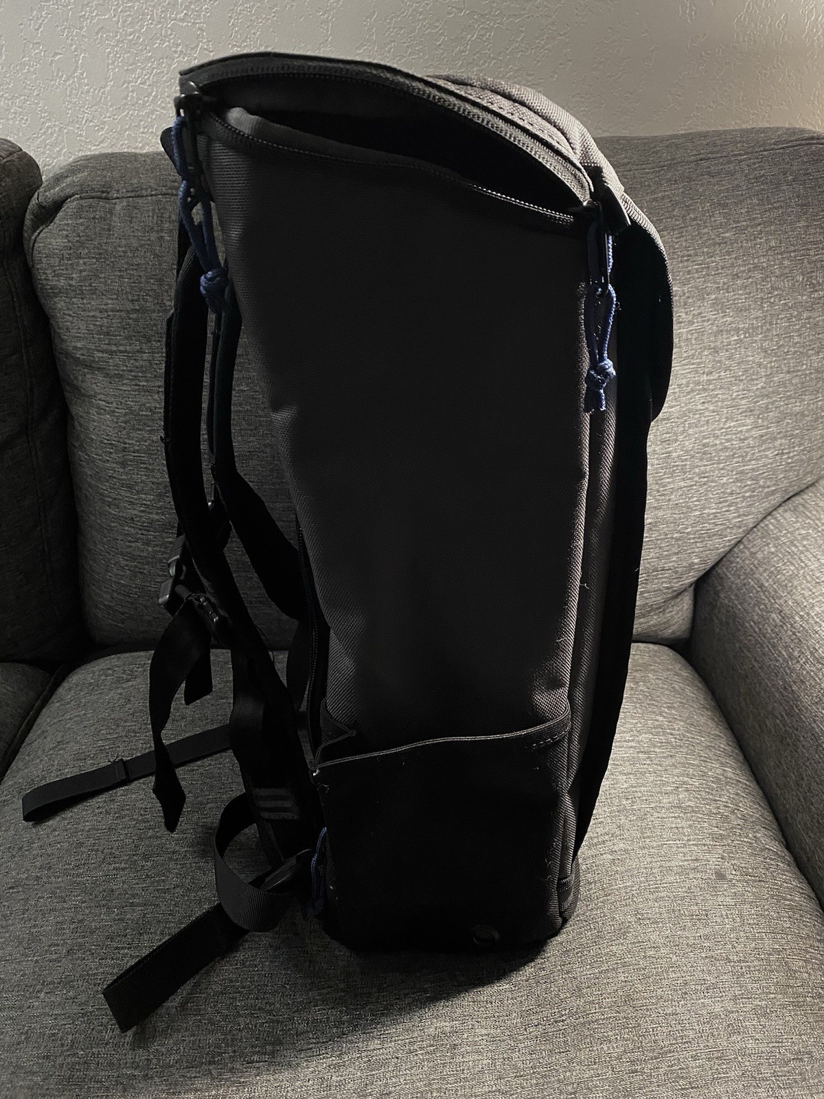 Chrome Industries Volcan 31L Backpack Gray/Black Urban Commuter Bag