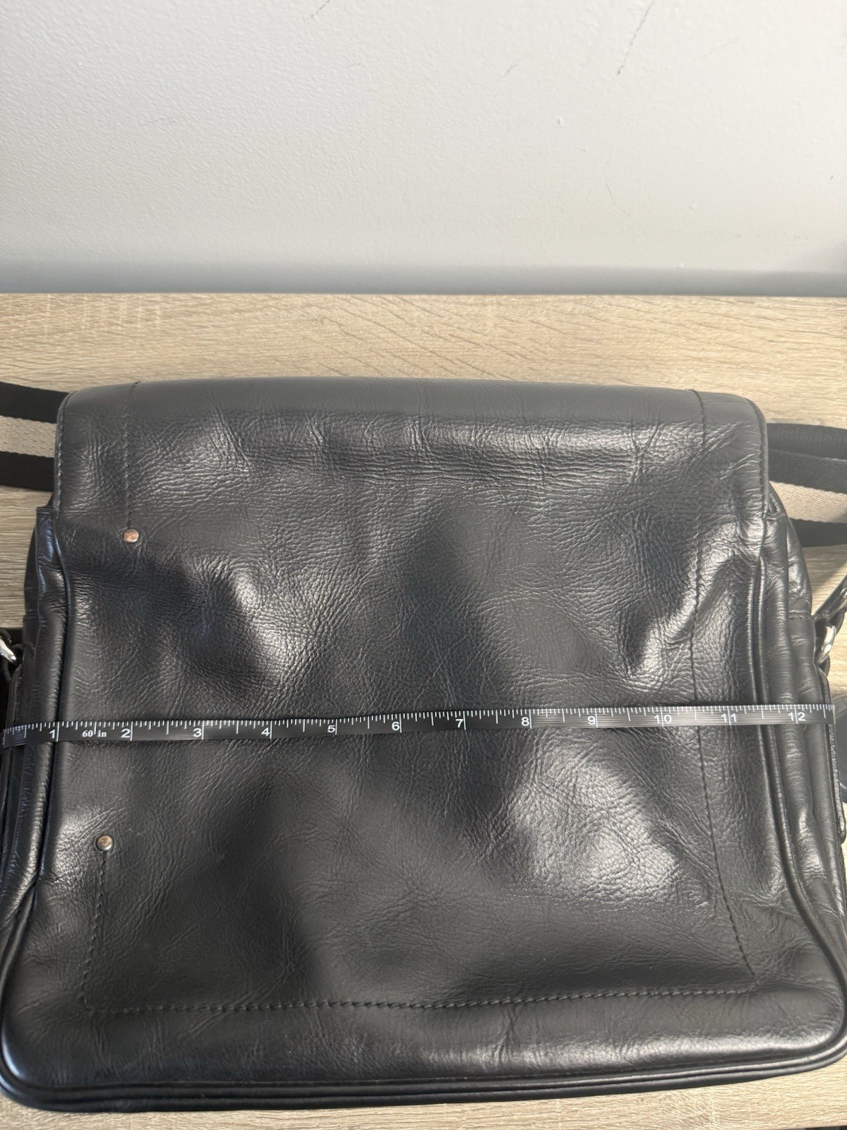 Bally Black Leather Messenger Bag Crossbody Stripe Strap Italy Classic