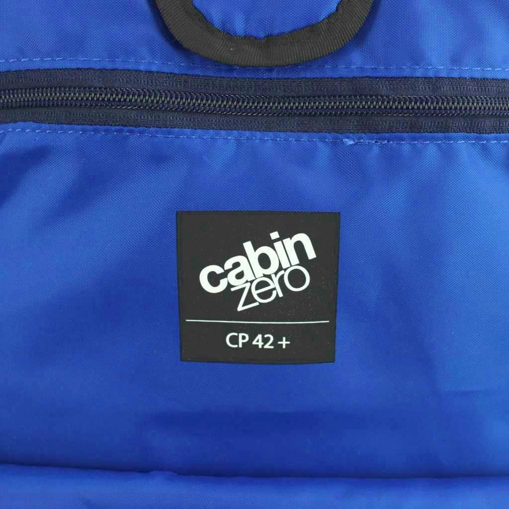 CabinZero 32L Navy Polyester Men’s Backpack, Excellent Condition, 20x13x5in