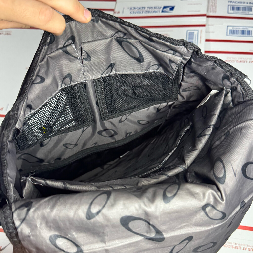 Oakley Software Messenger Bag Shoulder Pack Black Tactical Techwear
