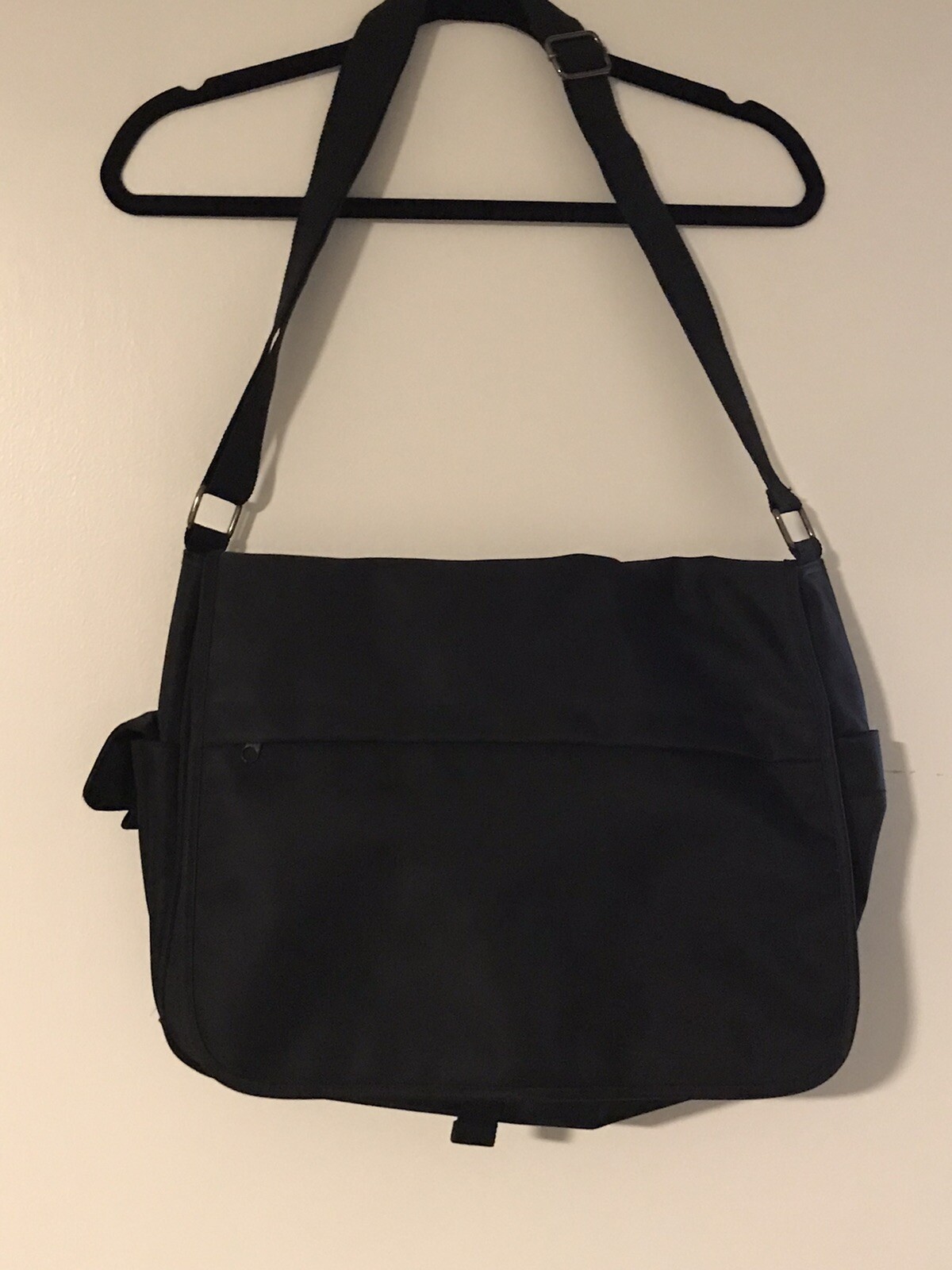 EMPORIO ARMANI parfums Messenger Shoulder Cross Body Bag Laptop Black Nylon NWOT