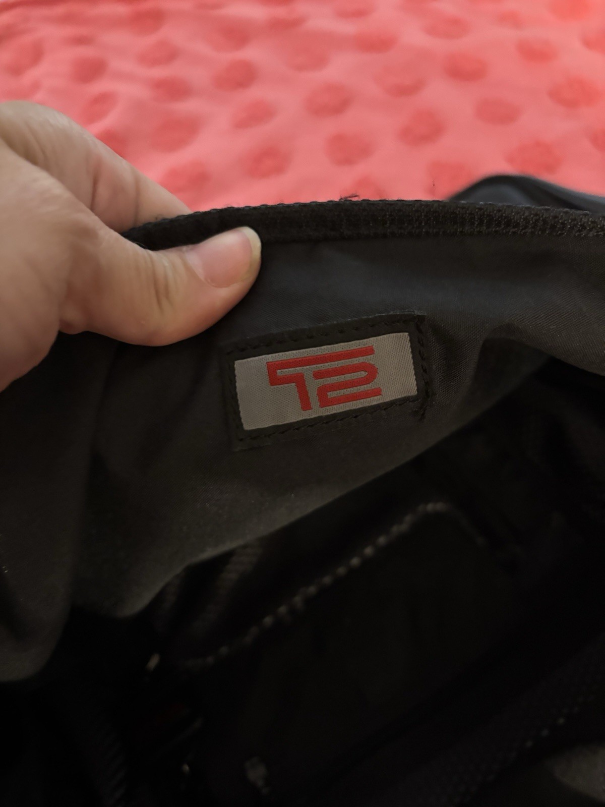 TUMI T2 Black Ballistic Nylon Expandable Messenger Computer Briefcase Bag
