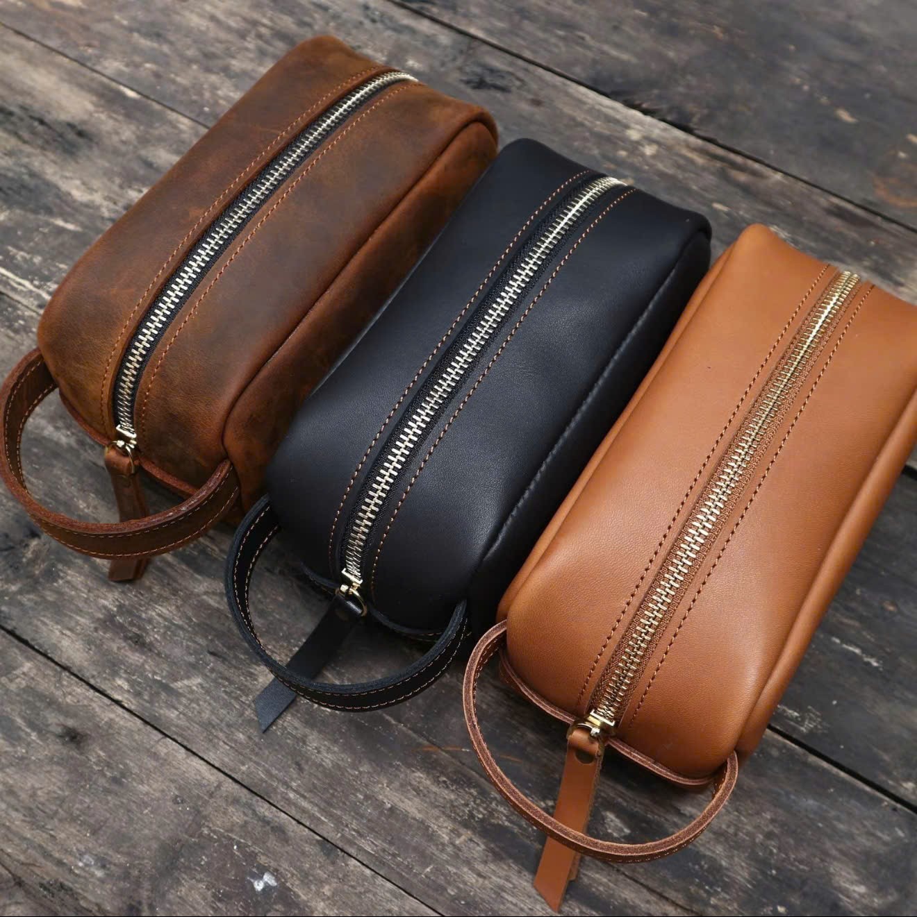 Premium Leather Dopp Kit – Personalized Men’s Travel Case – Gift for Him TH01
