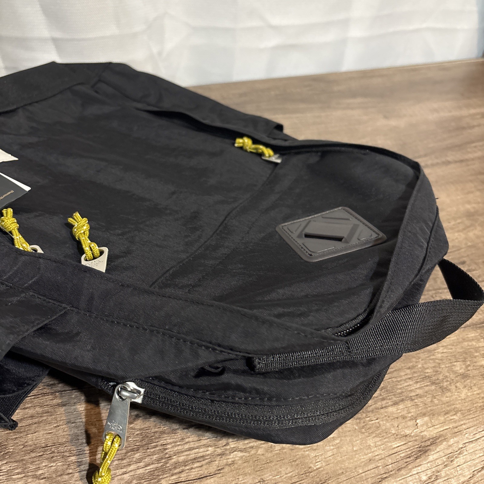 THE NORTH Face Berkeley Daypack, backpack TNF Black/Mineral Gold-NPF, One Size