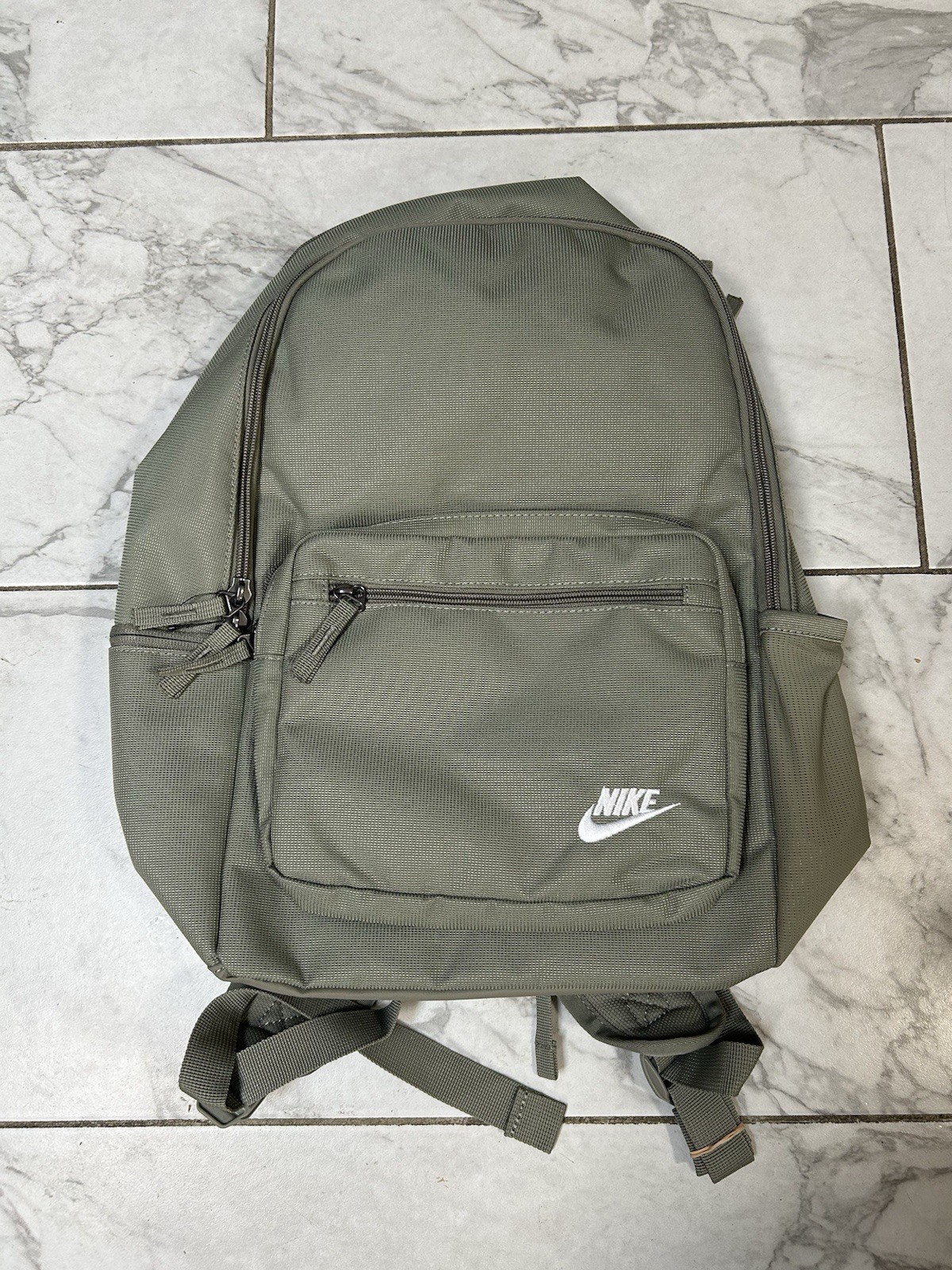 Nike Heritage Eugene Backpack “Light Army”green 23L, 17″x12″x5” inch BRAND NEW!