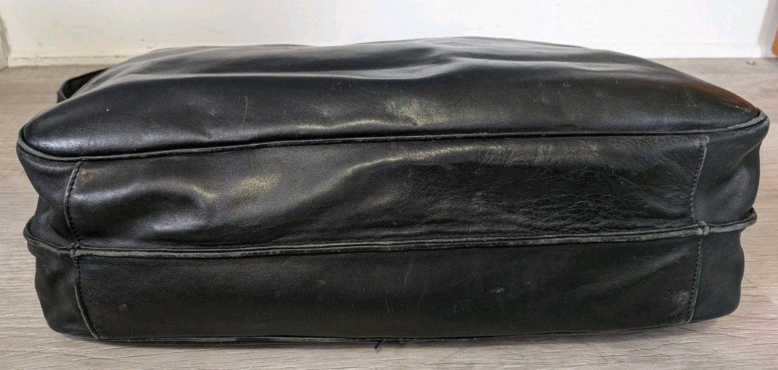 Levenger Black Fine Leather Tools Briefcase w/ Shoulder Strap