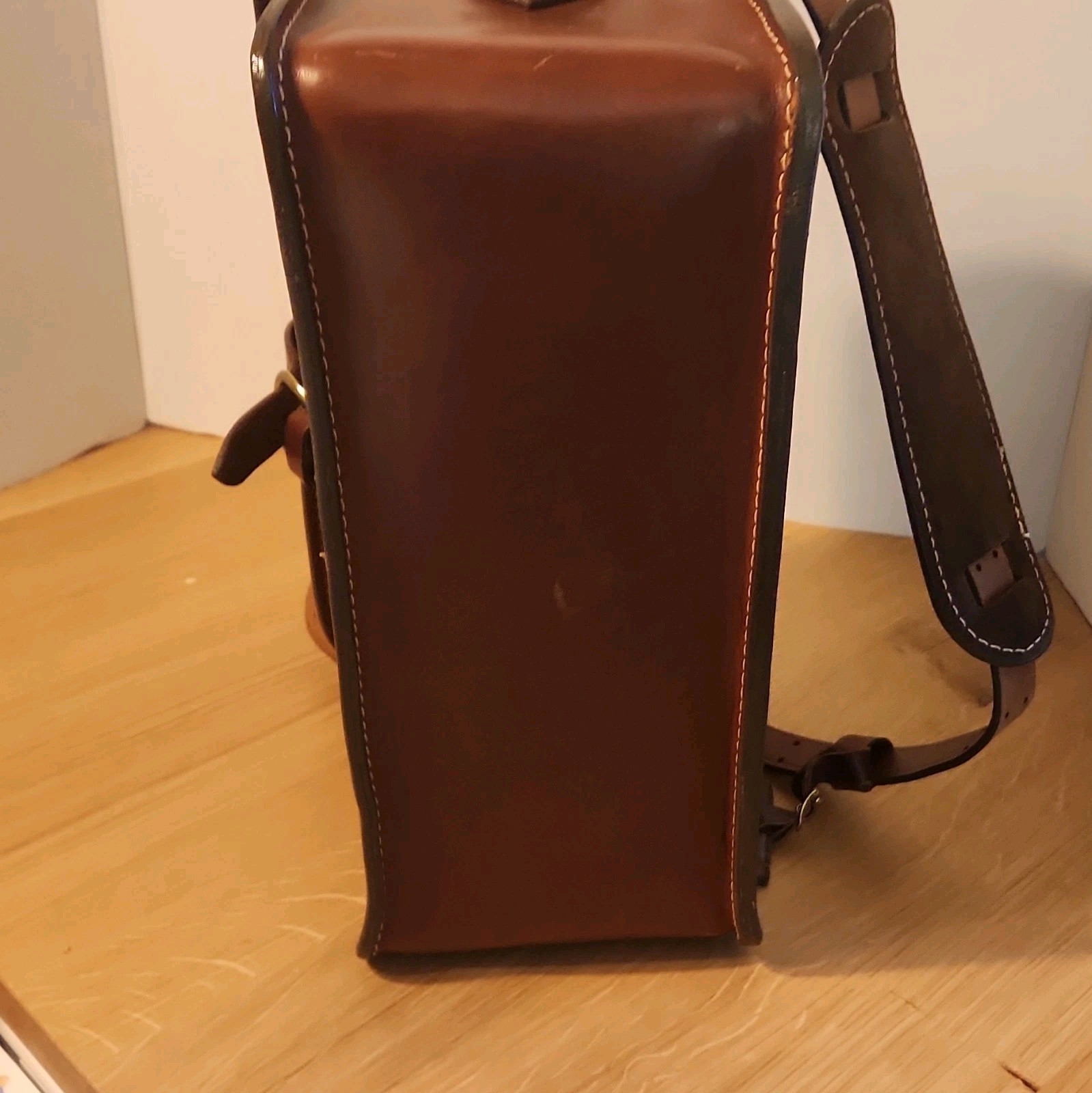 Highlander Leather Accents LTD Brown Messenger Bag, Buckle Closure, Adj Strap