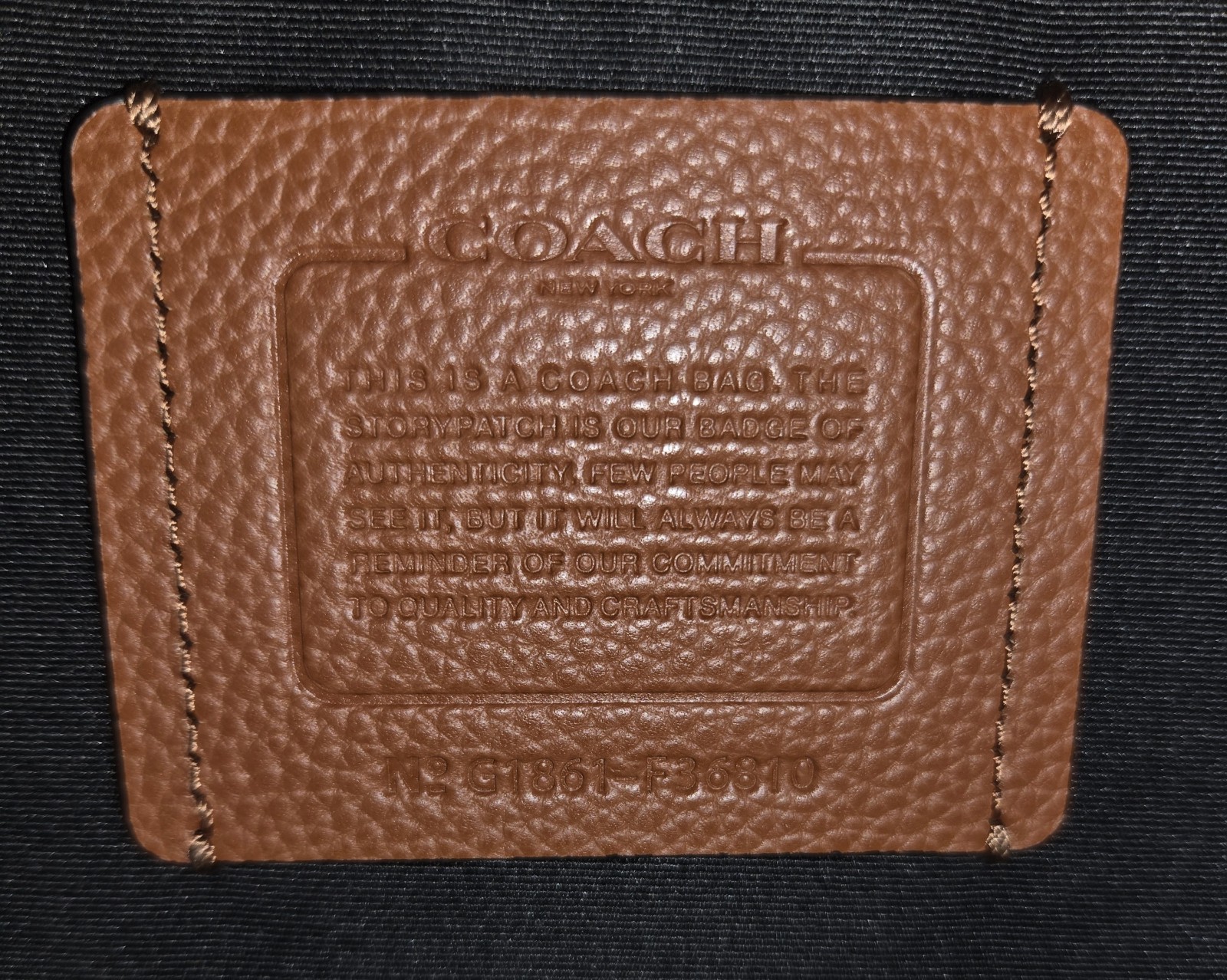 Coach Hudson F36810 Saddle Pebbled Leather Messenger Bag [Missing Buckle]