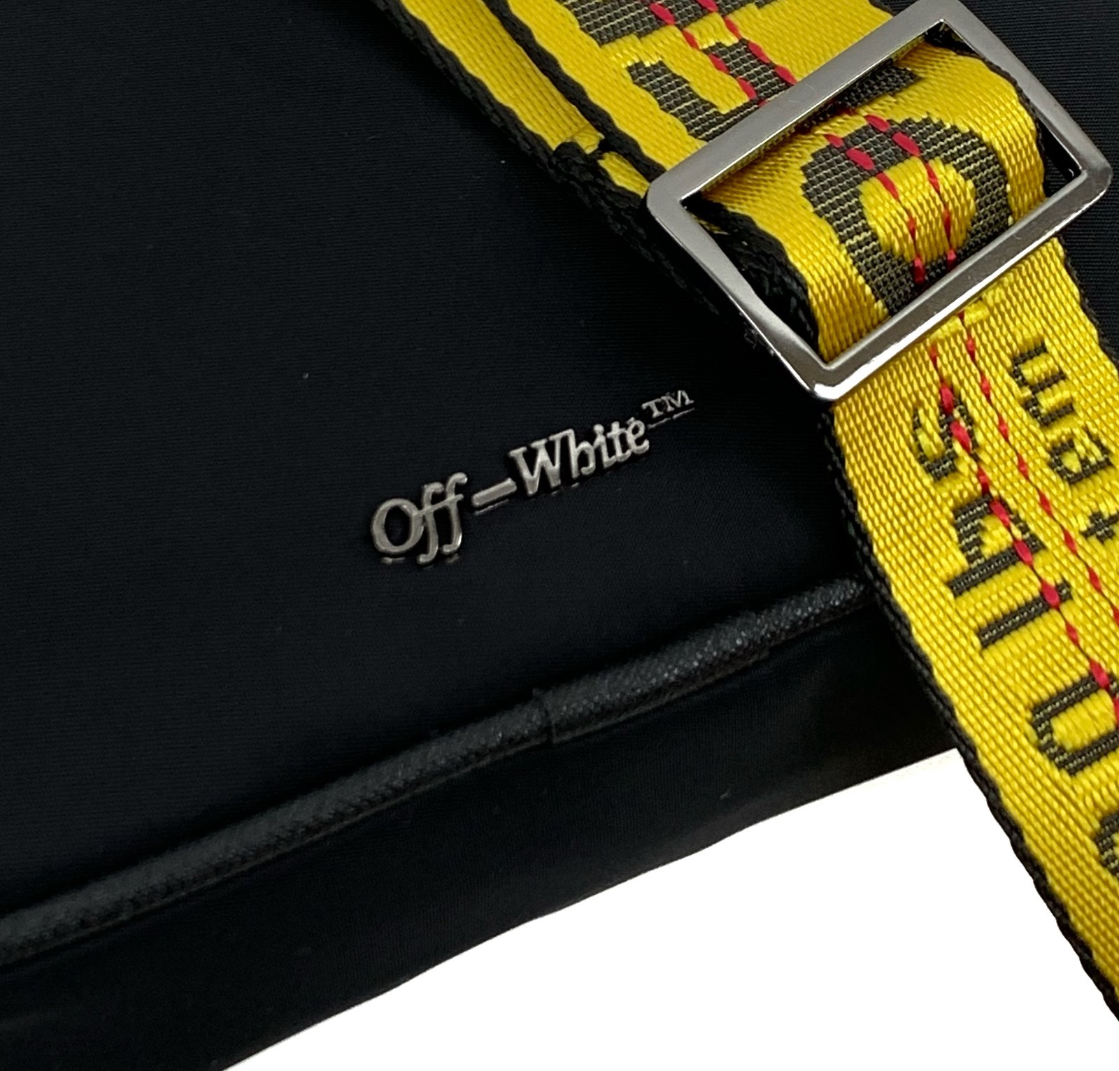 Off-White Small Logo Print Nylon Zipped Messenger Crossbody Bag Black