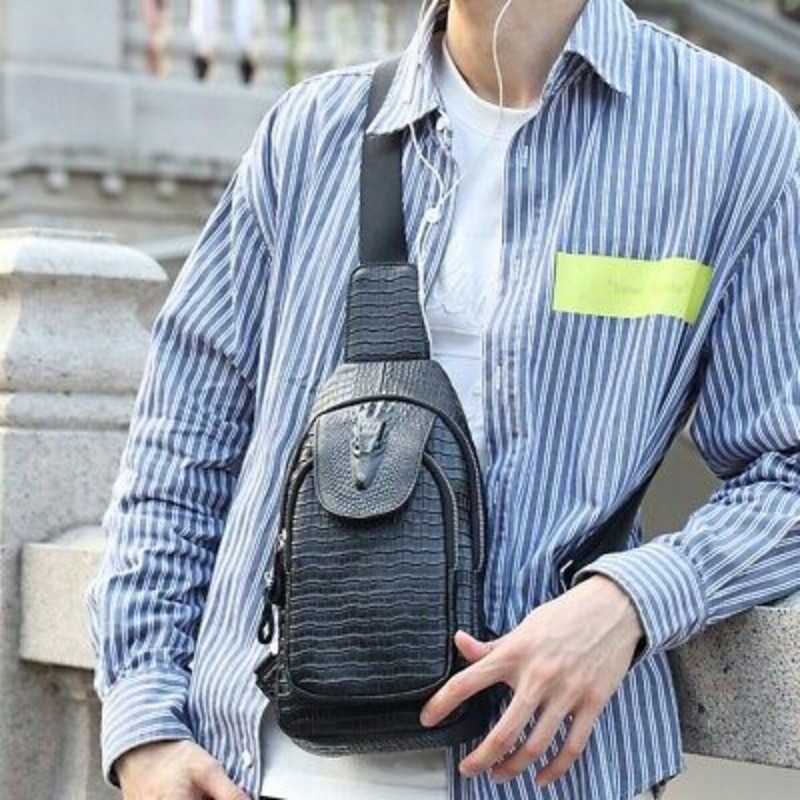 Black Real eather Sling Backpack, Men’s Crossbody Chest Bag Crocodile Pattern