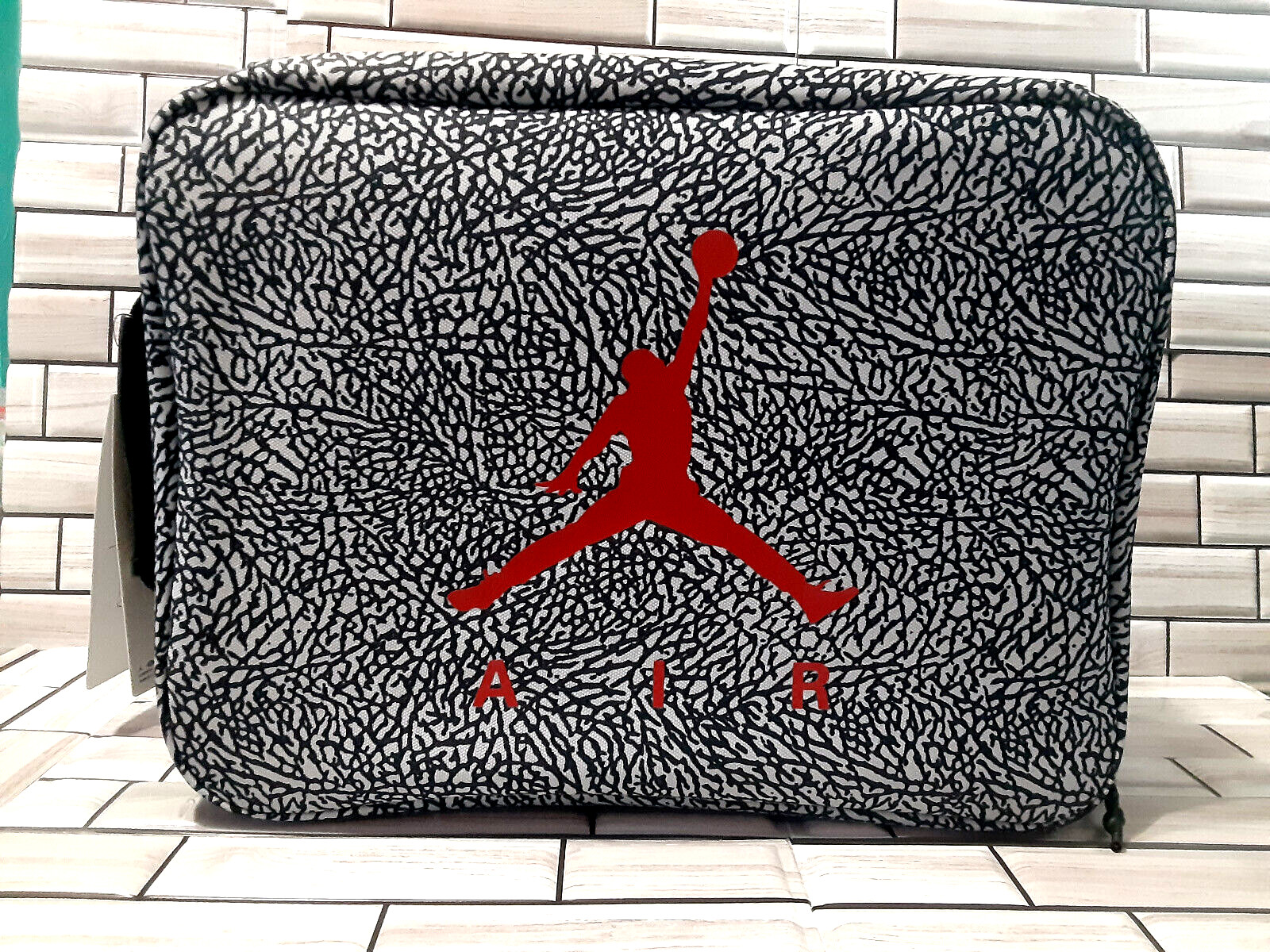 NWT! Nike Air Jordan Shoe Box Bag Large Size Logo Swoosh Elephant Print Retro
