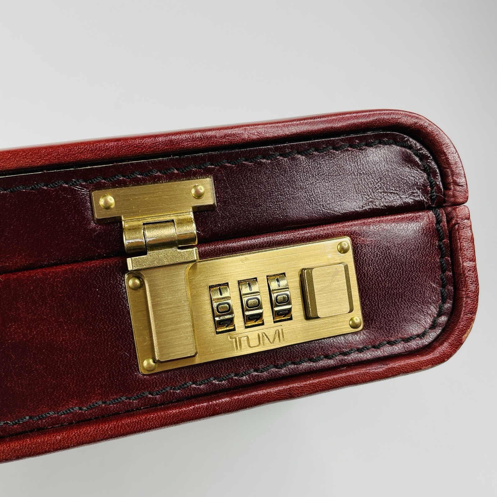TUMI Burgundy Side Lock Attaché Leather Slim Hard Case Briefcase 2.75″, 1990s