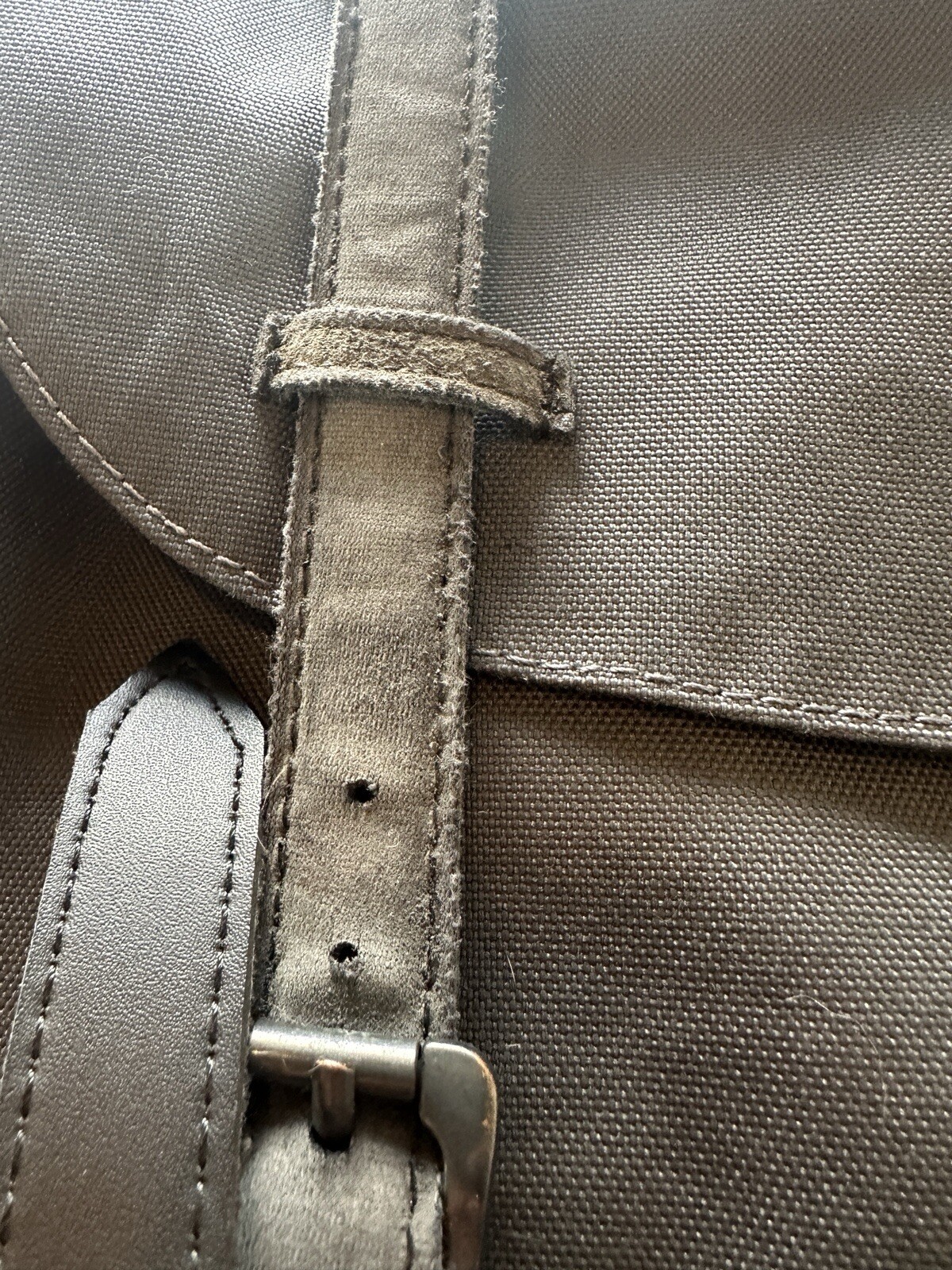 Herschel Supply Co. Little America Backpack See Notes🤙🏽