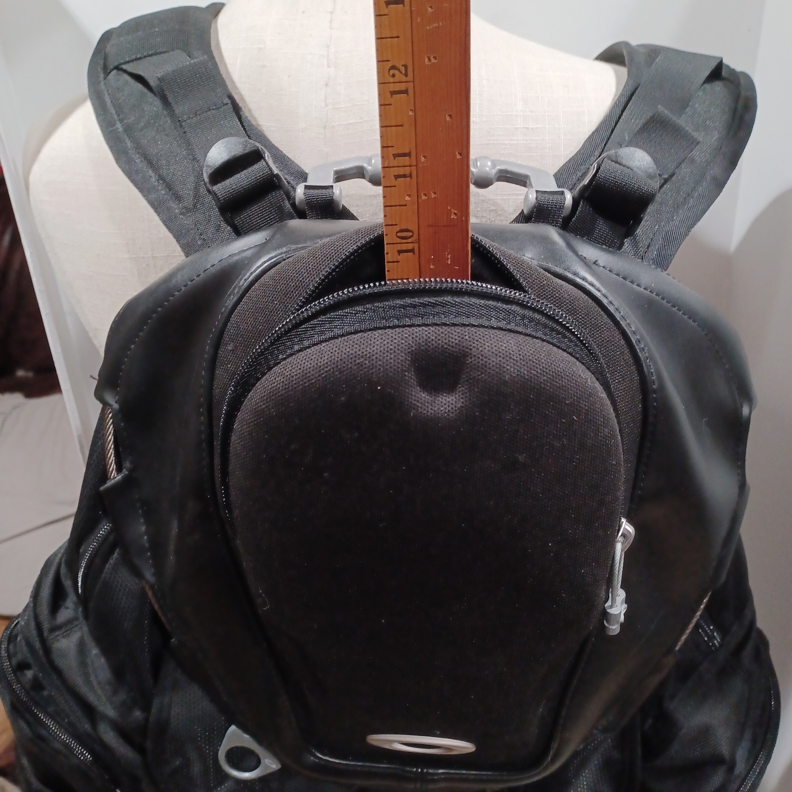 Oakley Kitchen Sink 34L Tactical Backpack