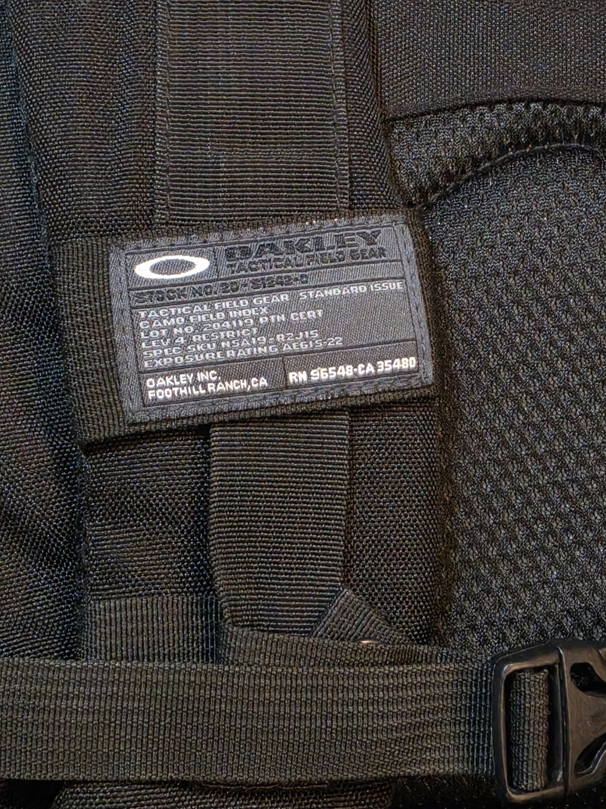 OAKLEY AP MECHANISM BACKPACK Rare Black Mountain Division Hiking Day Pack Bag