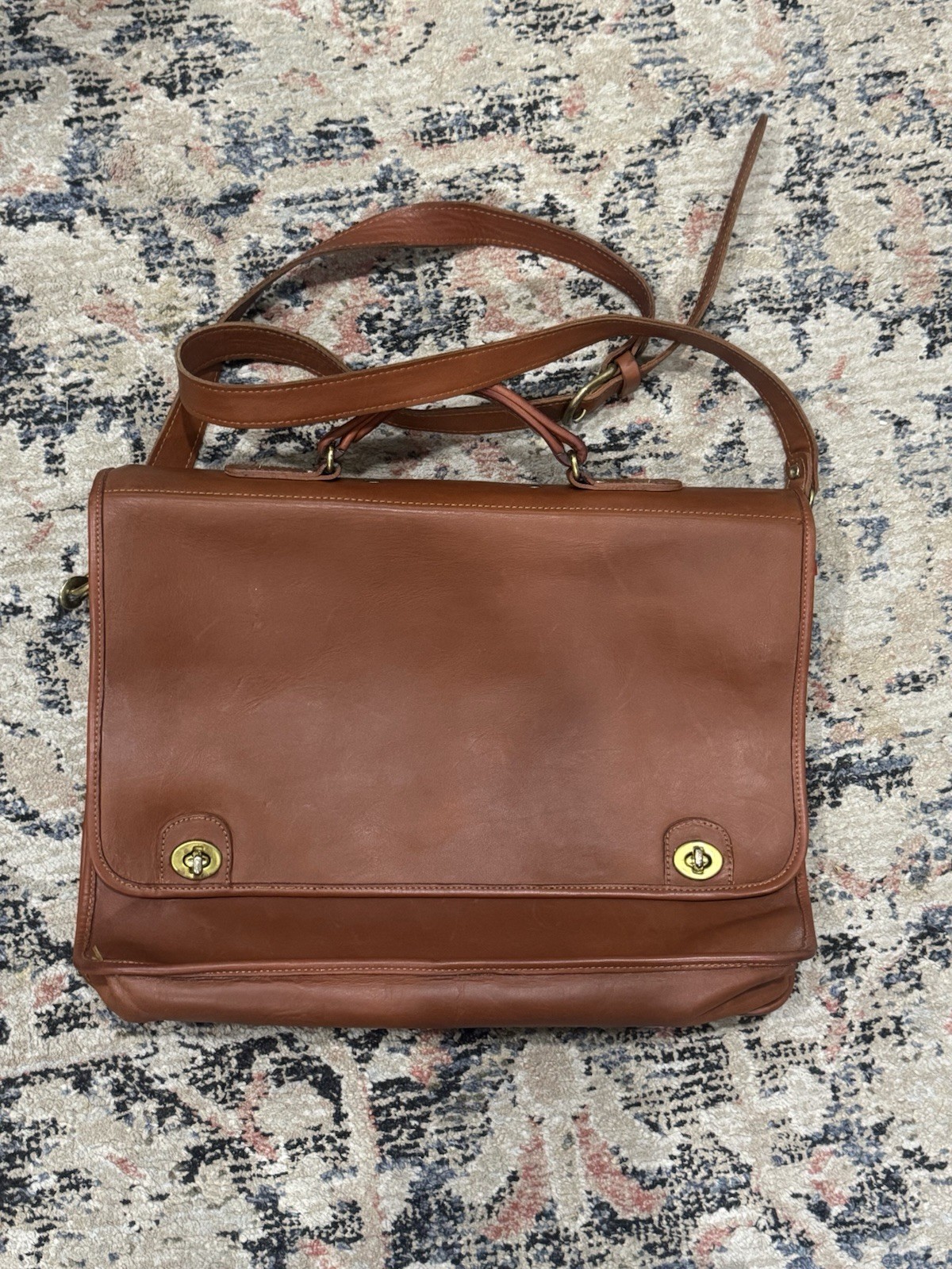 ROBERT CHEAU Heavy Saddle Leather Briefcase / Messenger Bag – American Made