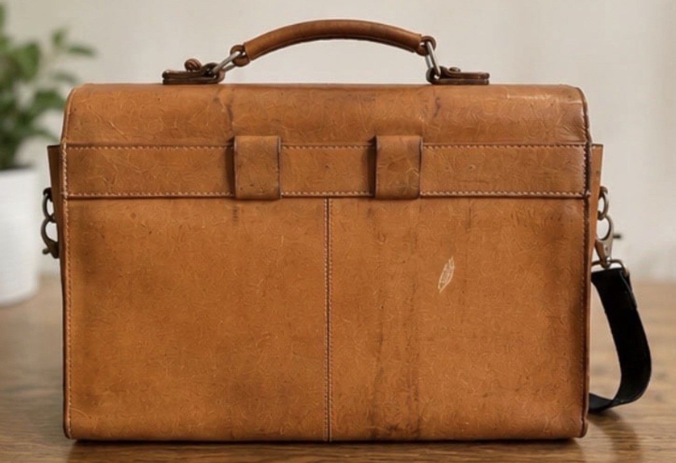 Vintage Genuine Leather Messenger Briefcase Satchel Laptop Bag Brown Unbranded