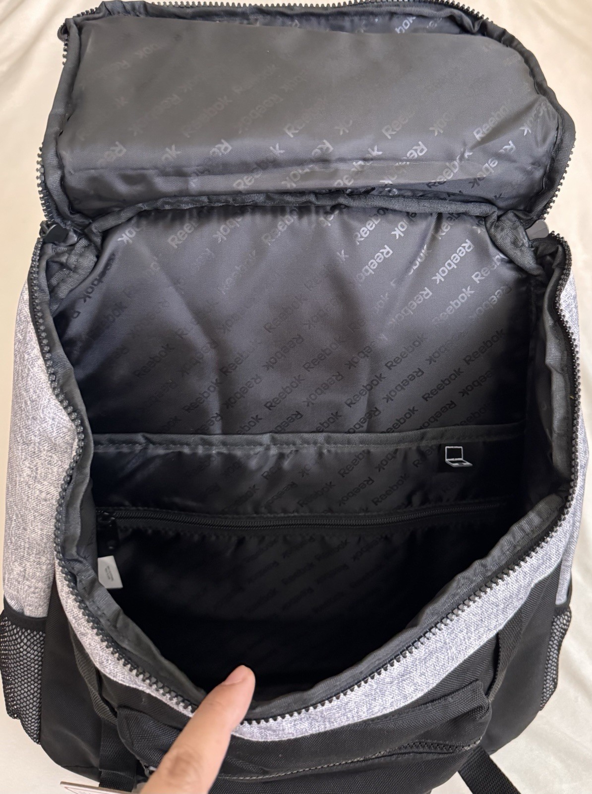Reebok Unisex Adult Bobbie Top Loader 18.5″ Laptop Backpack, Light Heather Grey