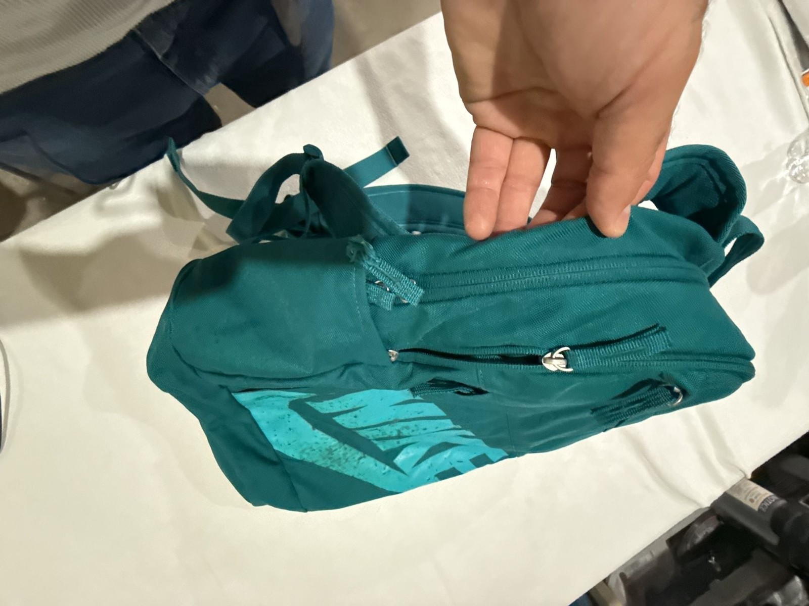 Nike Elemental 21L Backpack in Geode Teal
