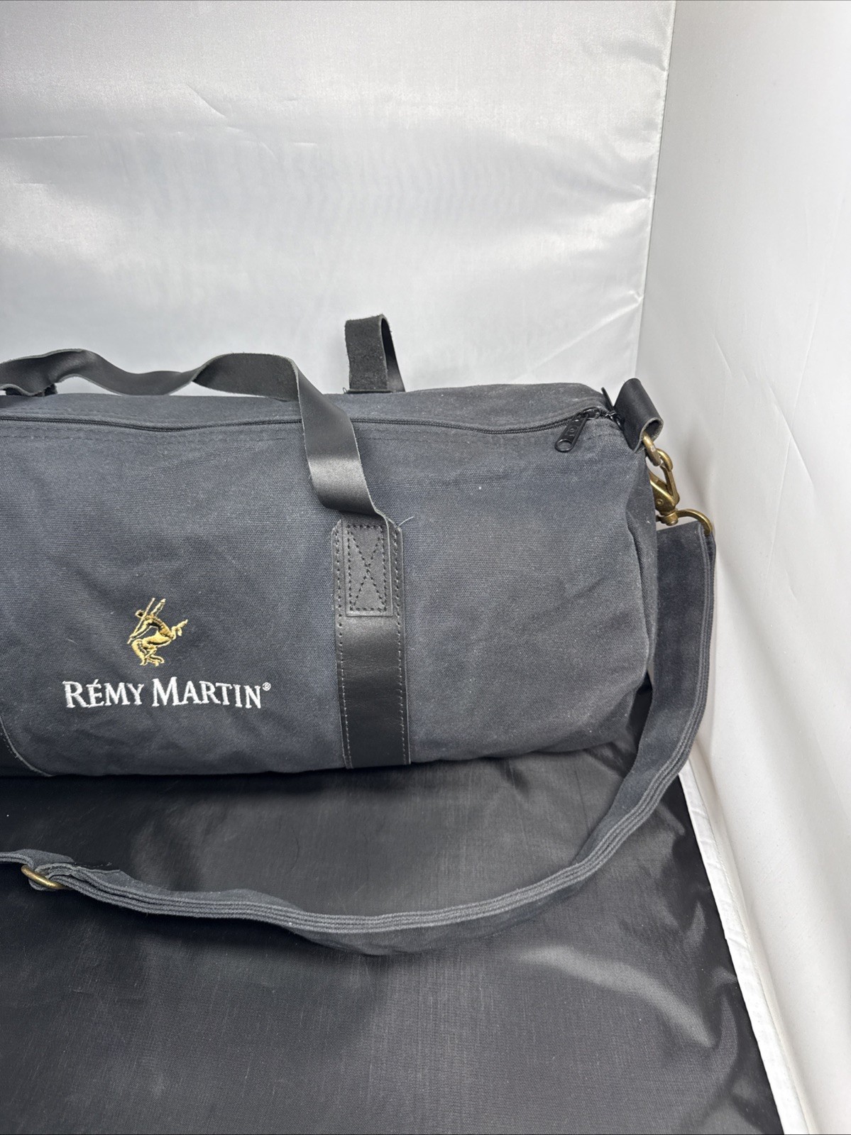 REMY MARTIN COGNAC Mens Duffel Bag Travel Tote Gym Canvas & Leather Collectible