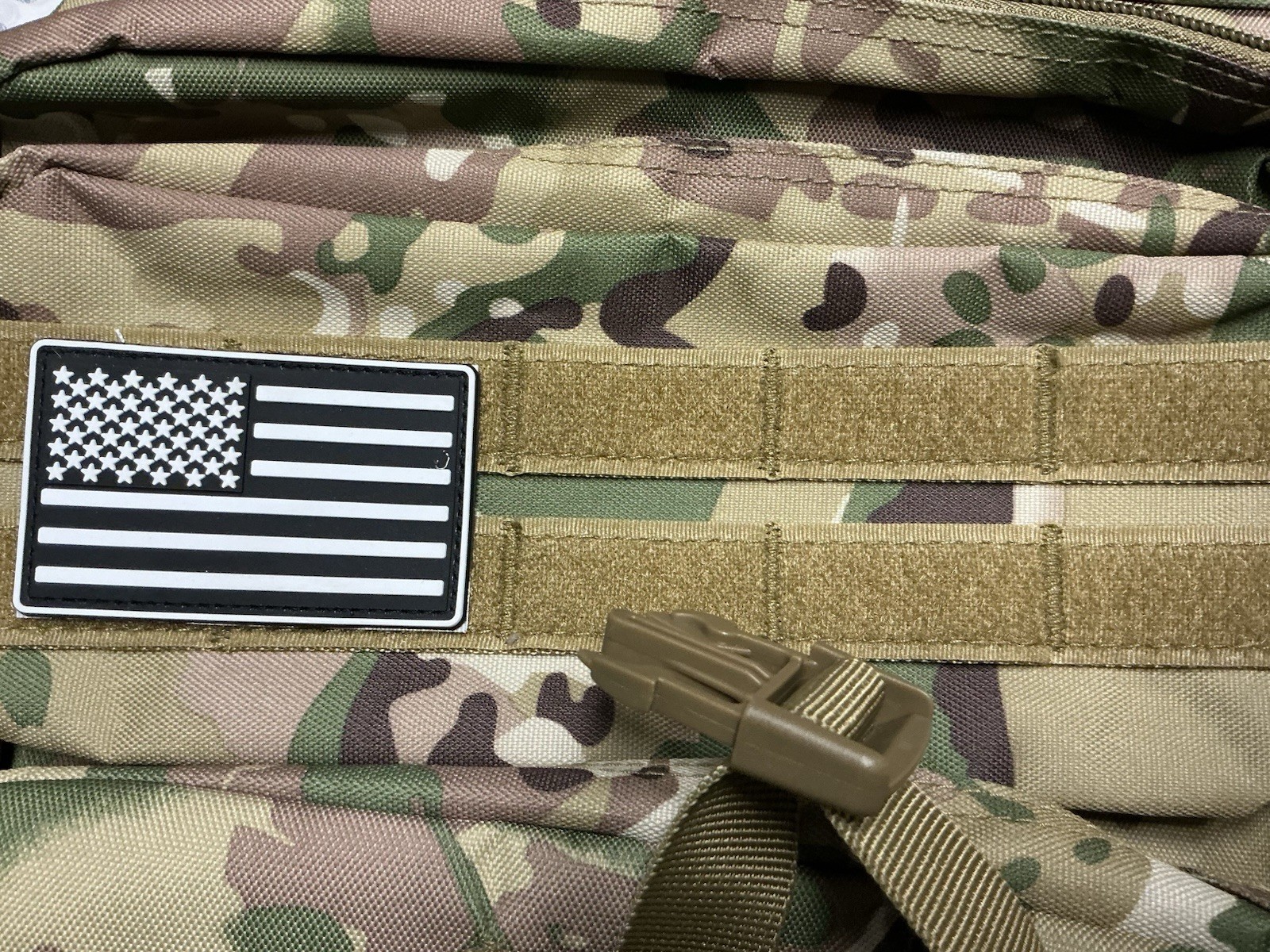 New Unbranded Large 14×19 Camo Backpack, Multiple Pockets